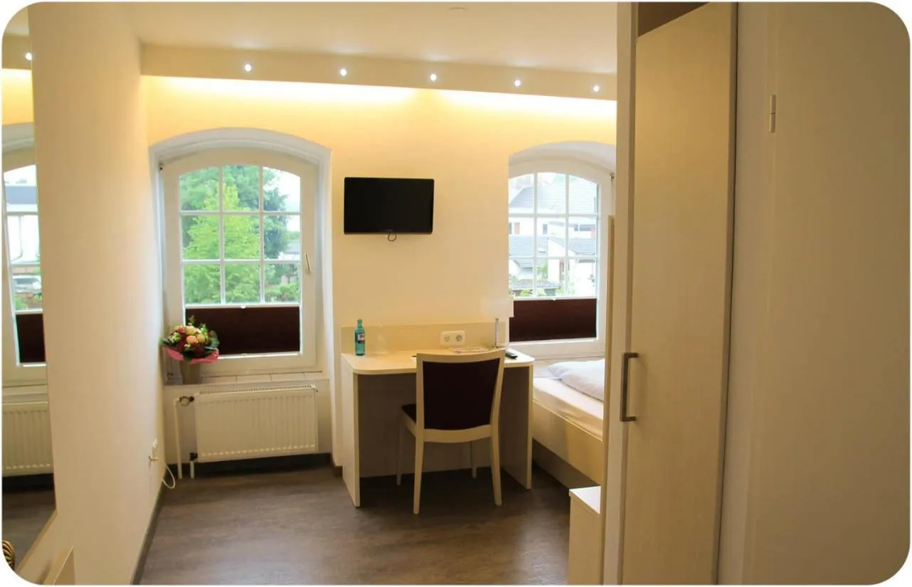 TV and multimedia, Bed in Hotel Bedburger Mühle