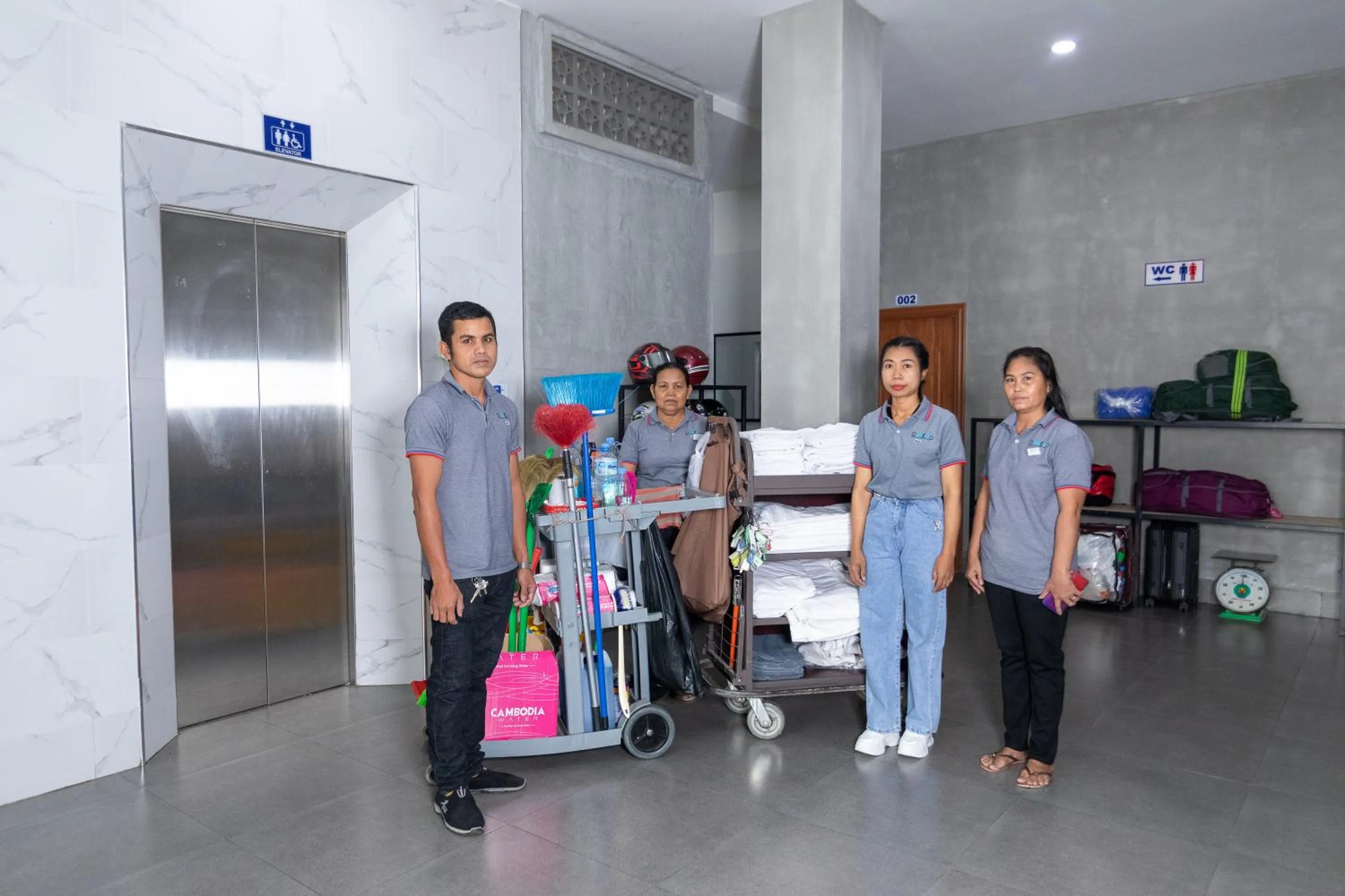 Staff in Pooltop Phnom Penh