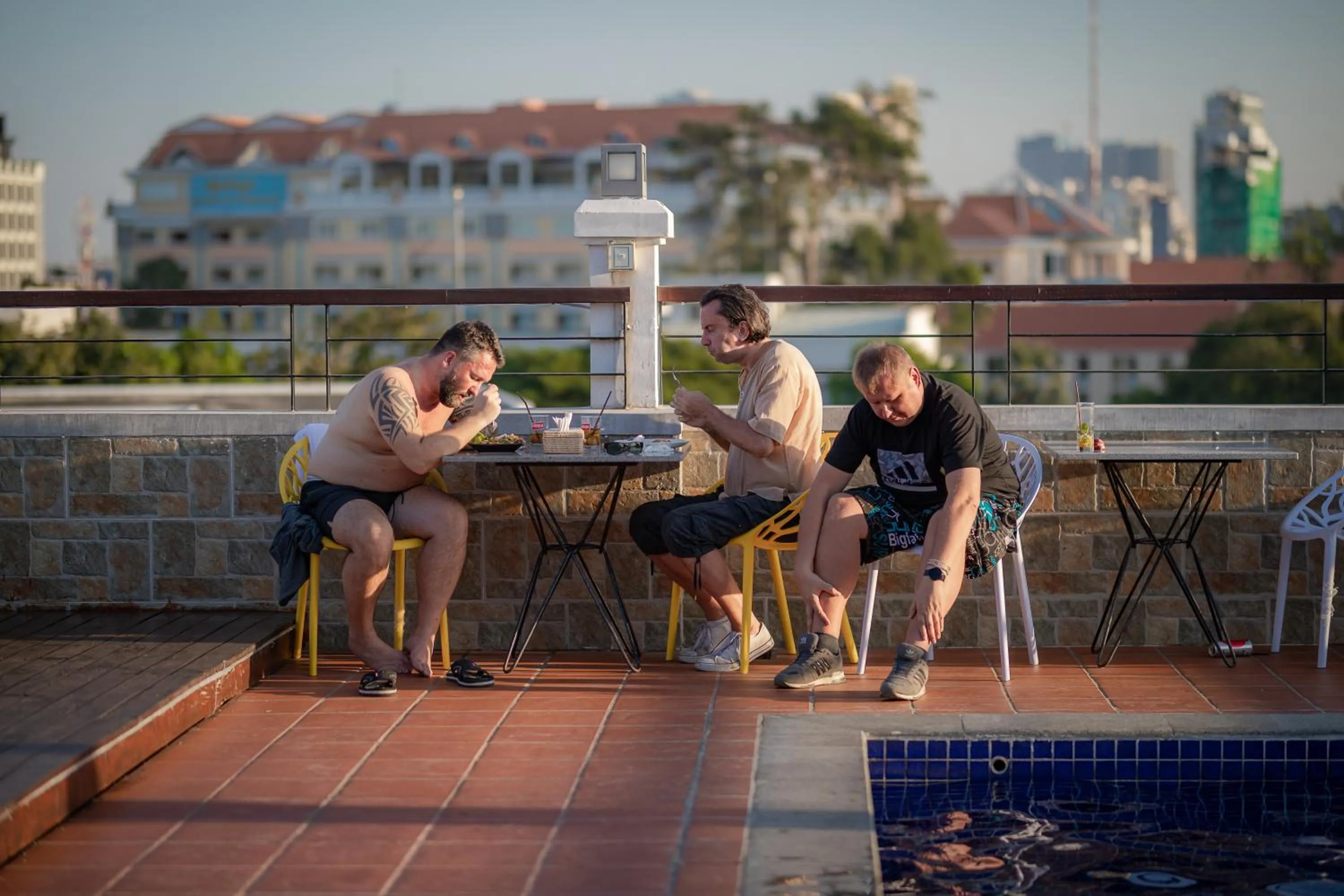 Day in Pooltop Phnom Penh