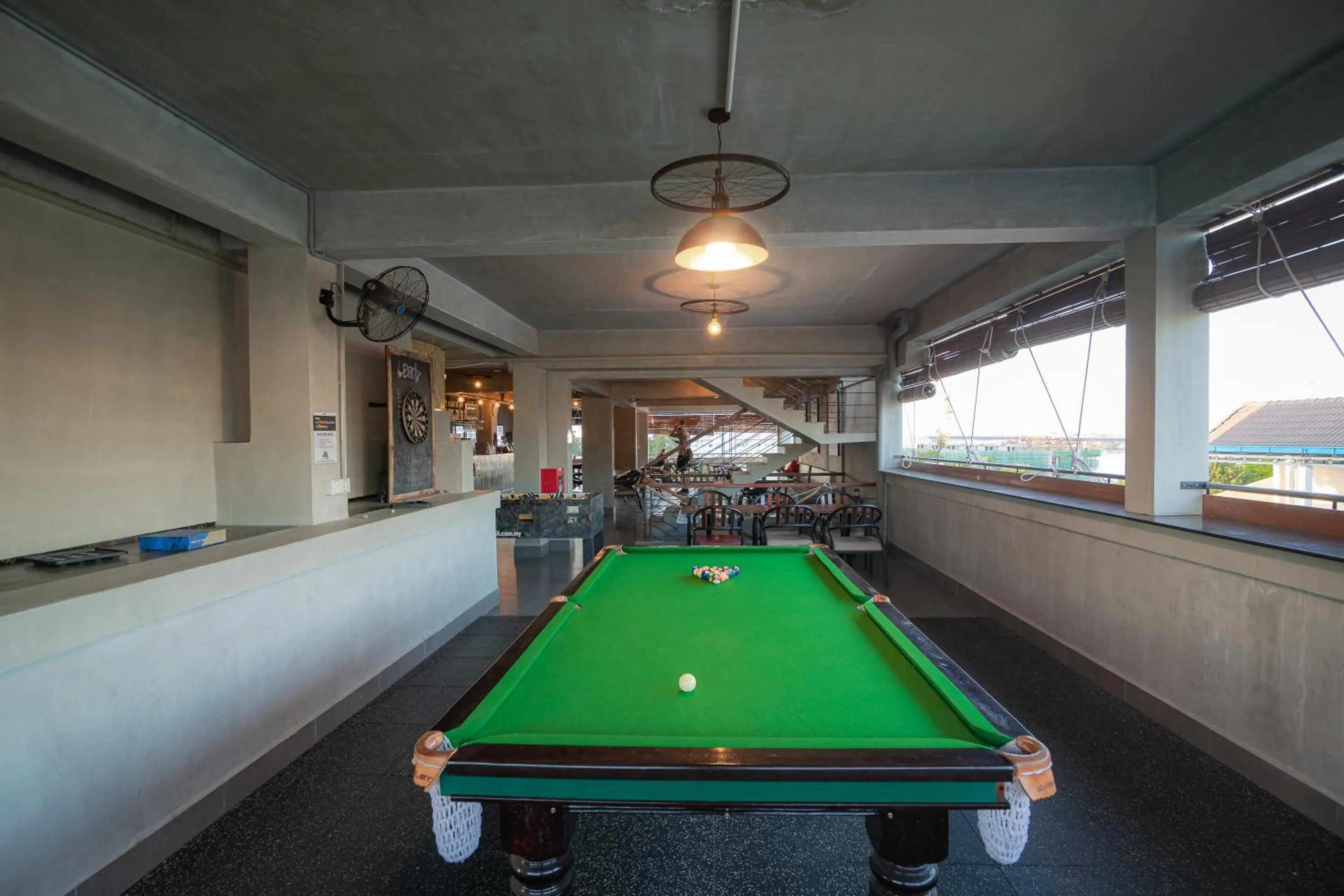Billiard in Pooltop Phnom Penh