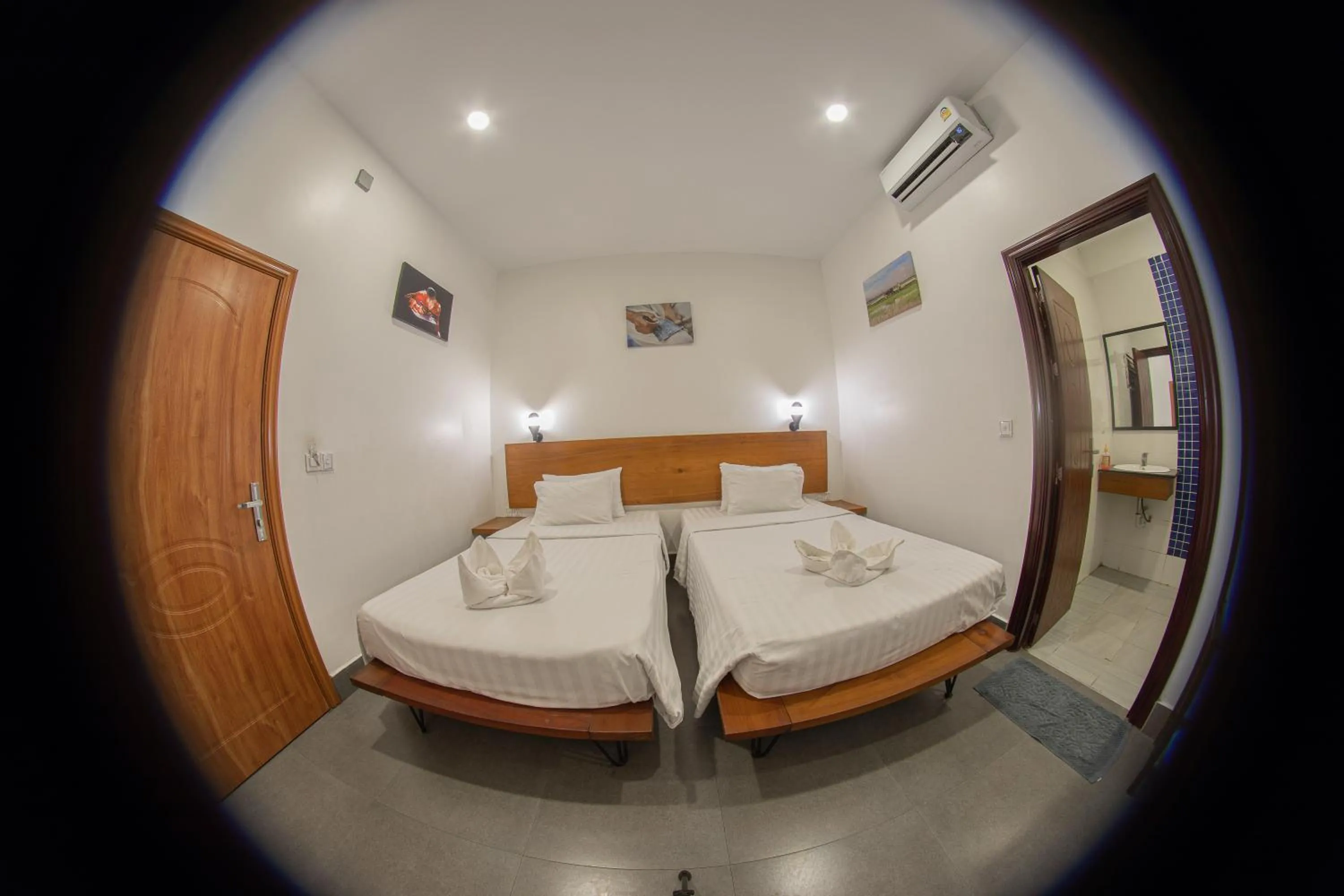 Bed in Pooltop Phnom Penh