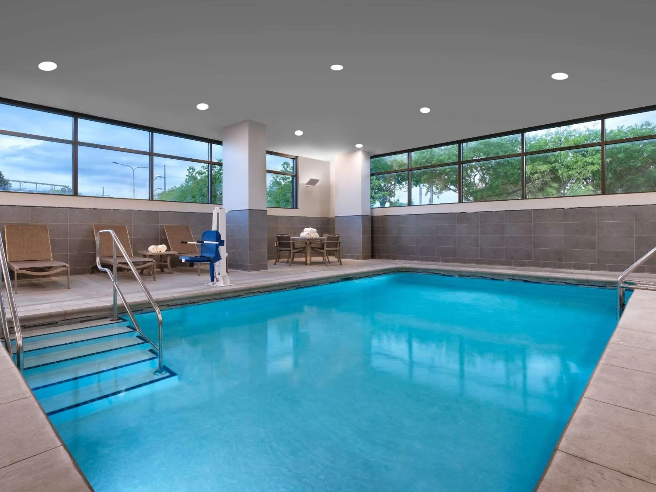 Swimming pool in Hyatt House Rochester Mayo Clinic Area
