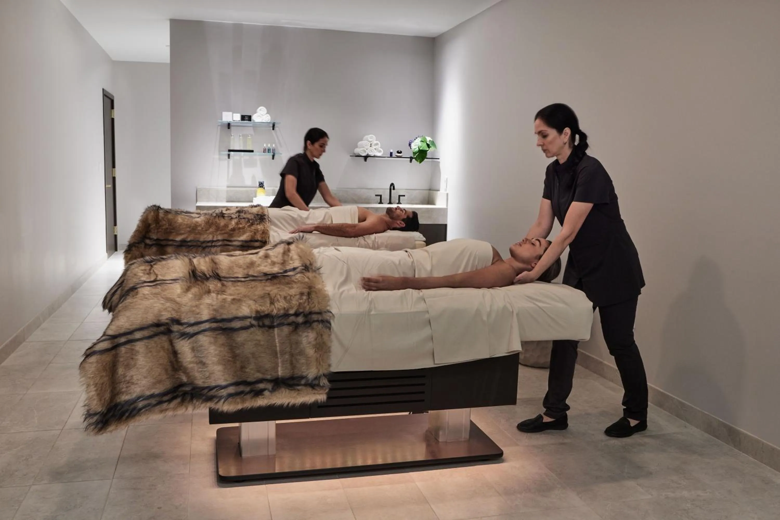 Massage in Thompson Dallas, by Hyatt