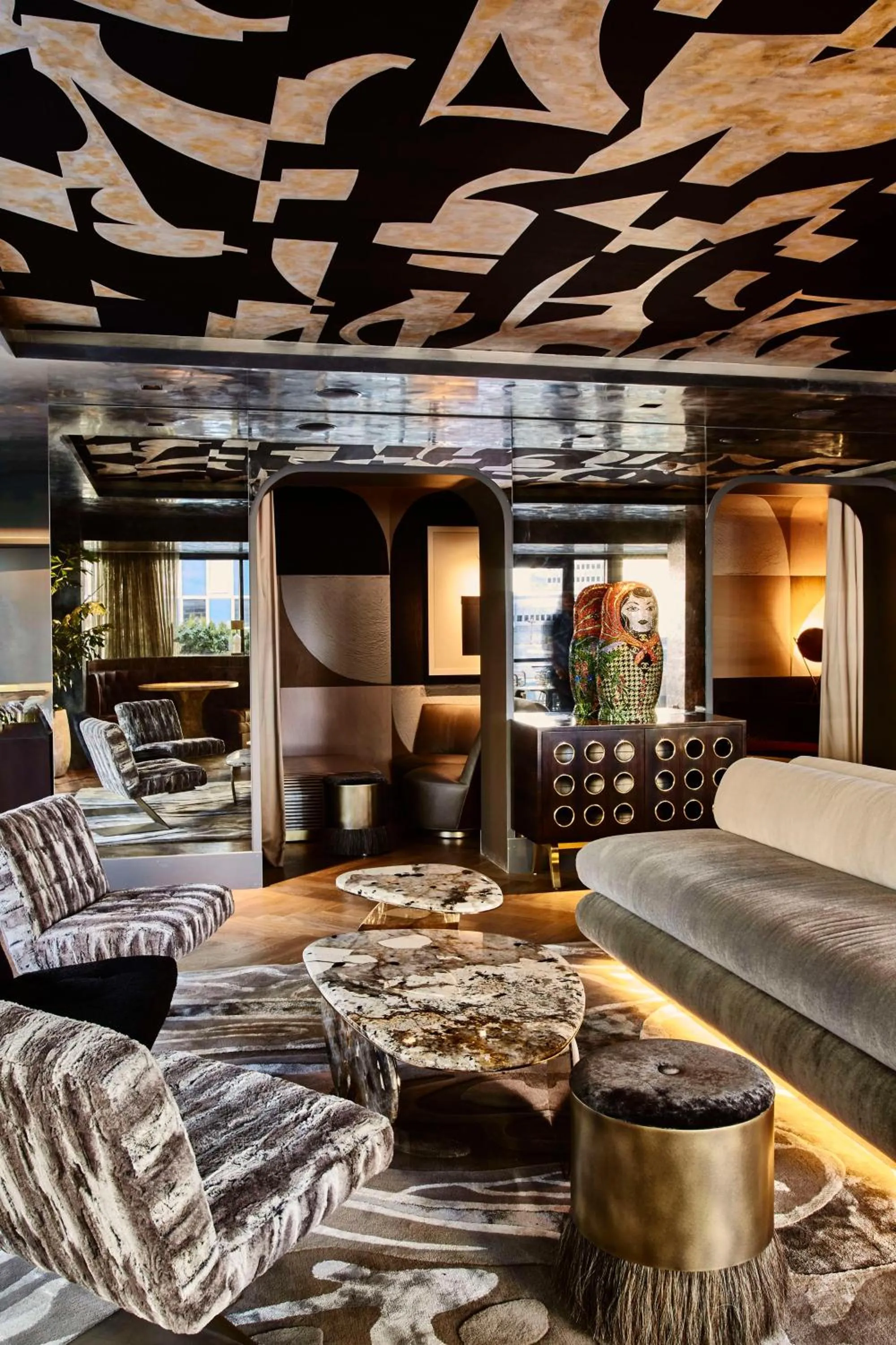 Lounge or bar in Thompson Dallas, by Hyatt