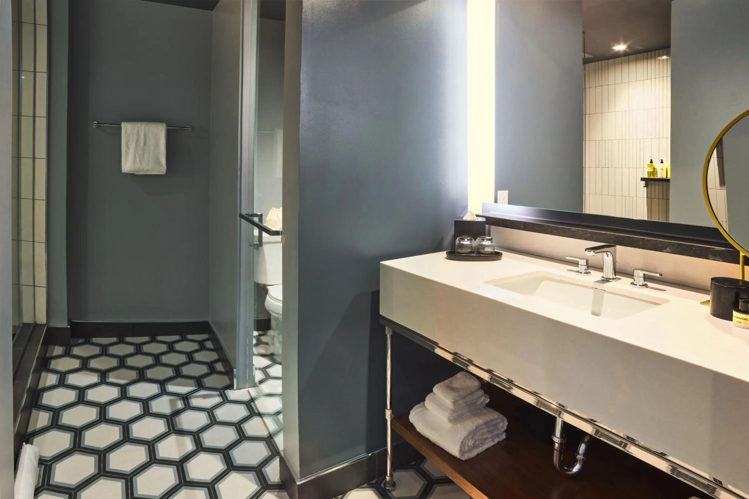 Bathroom in Thompson Dallas, by Hyatt