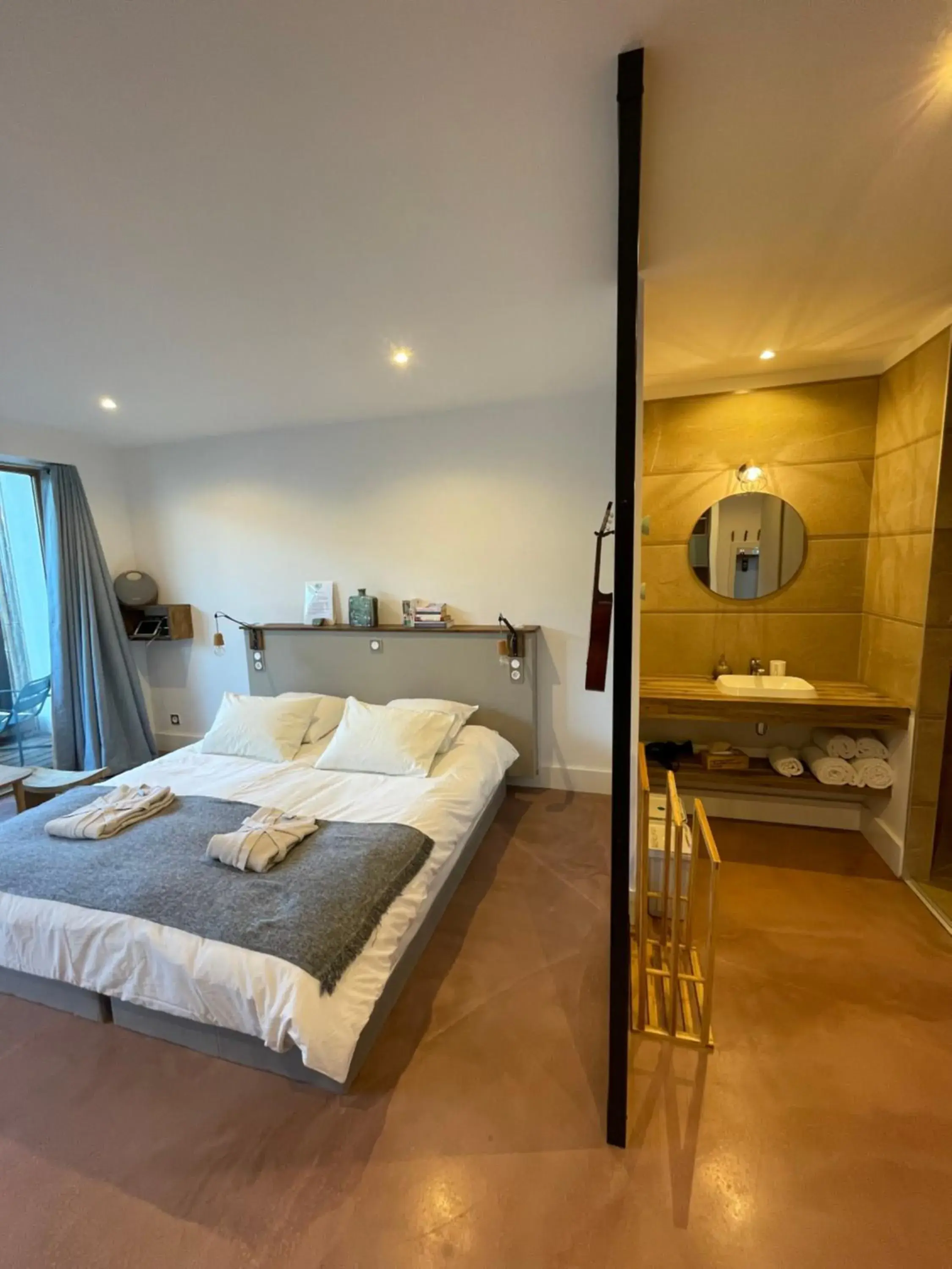 Deluxe Double Room in 4u Bed & Spa Deluxe Double Room in 4u Bed & Spa