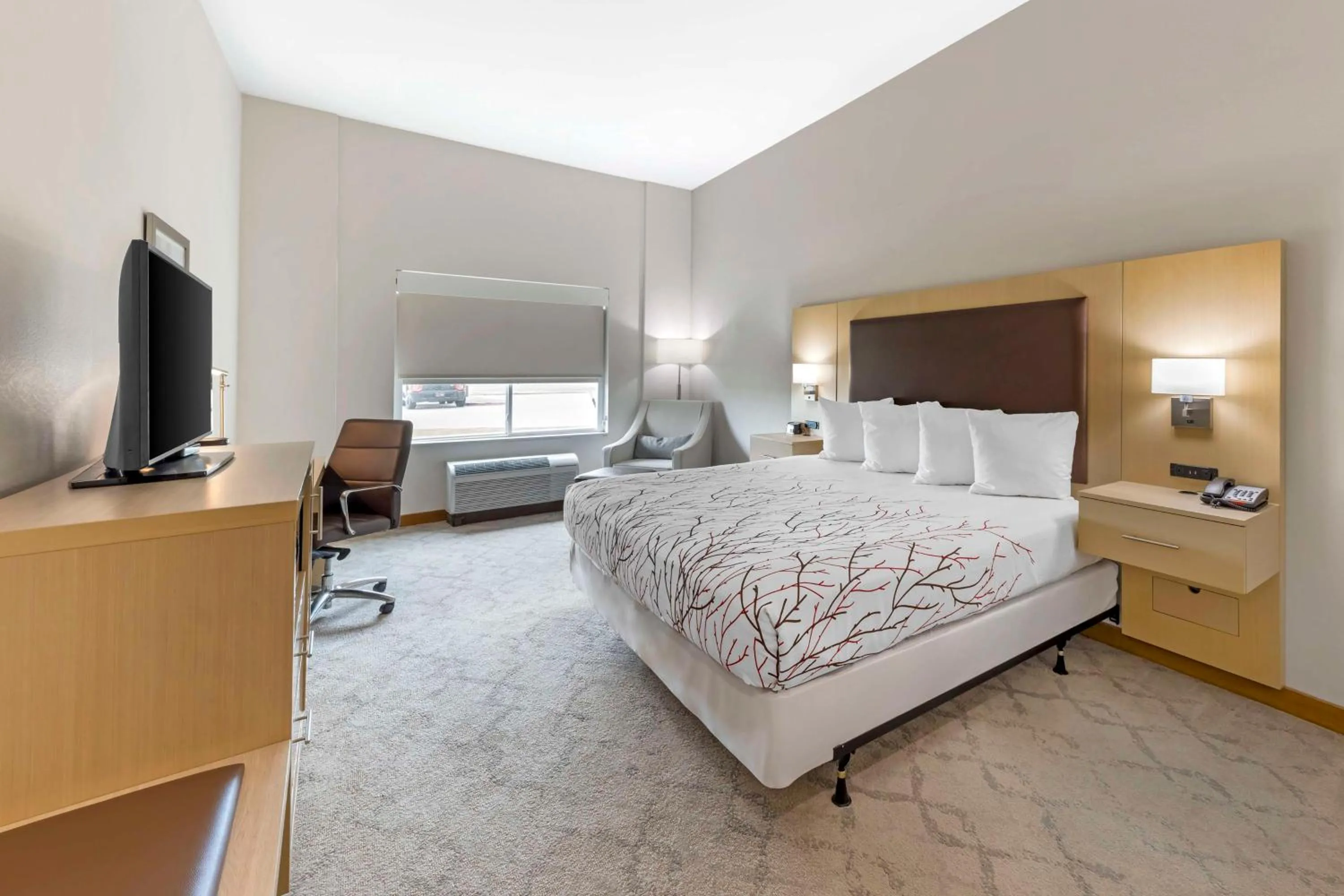 Bedroom, Bed in Best Western Plus Chickasha Inn