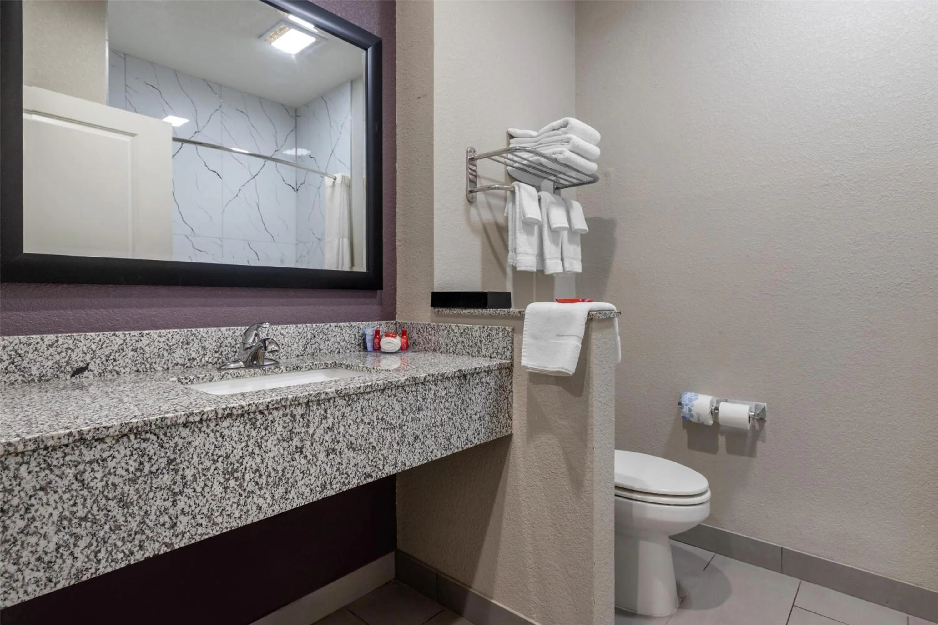 Bathroom in SureStay Plus Hotel by Best Western Ada