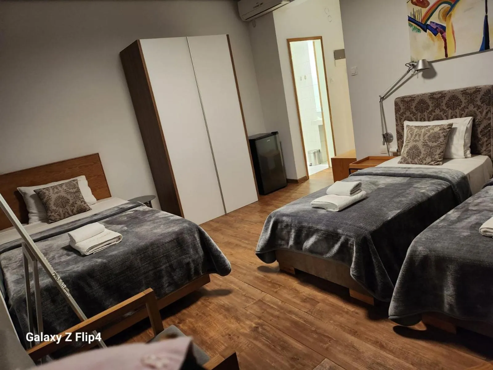 Bed in Saint George Boutique Rooms