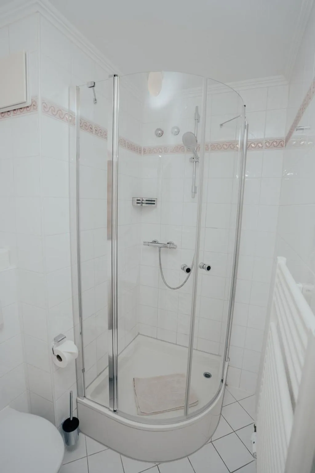 Shower in Lechpark Hotel
