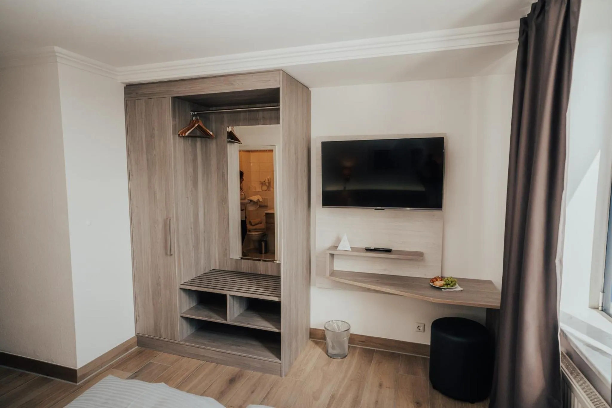 wardrobe in Lechpark Hotel