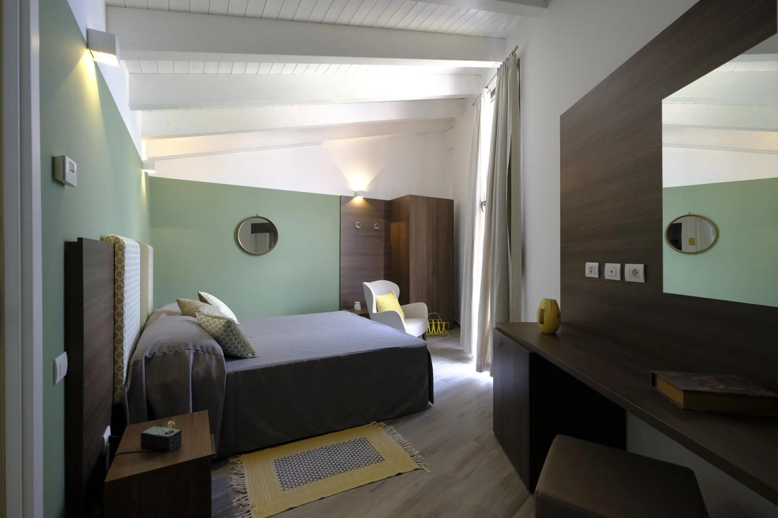 Photo of the whole room, Bed in Cirasa Luxury Country House