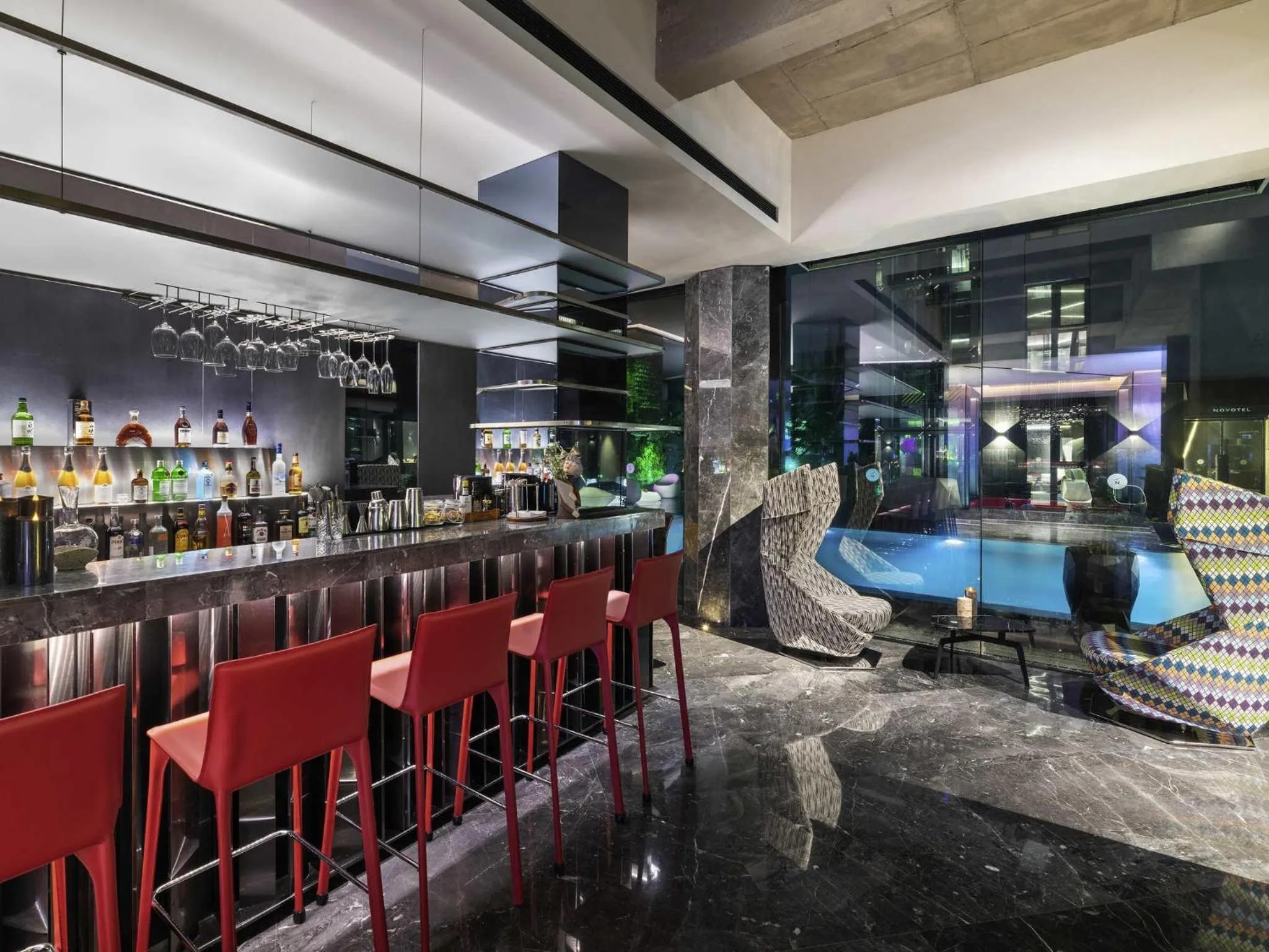 Lounge or bar in Novotel Yangzhou City Center