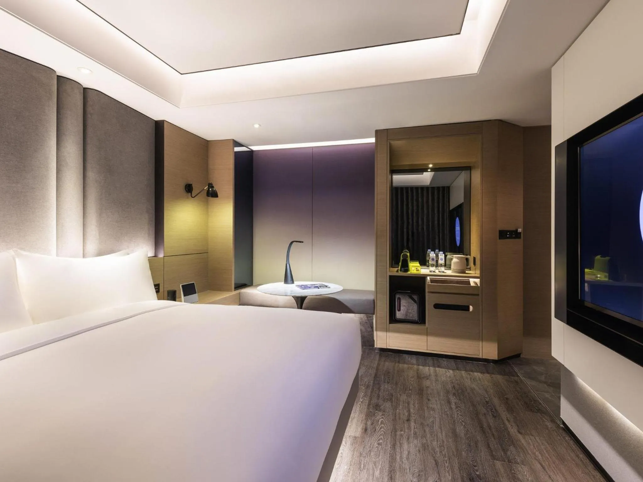 Bedroom, Bed in Novotel Yangzhou City Center