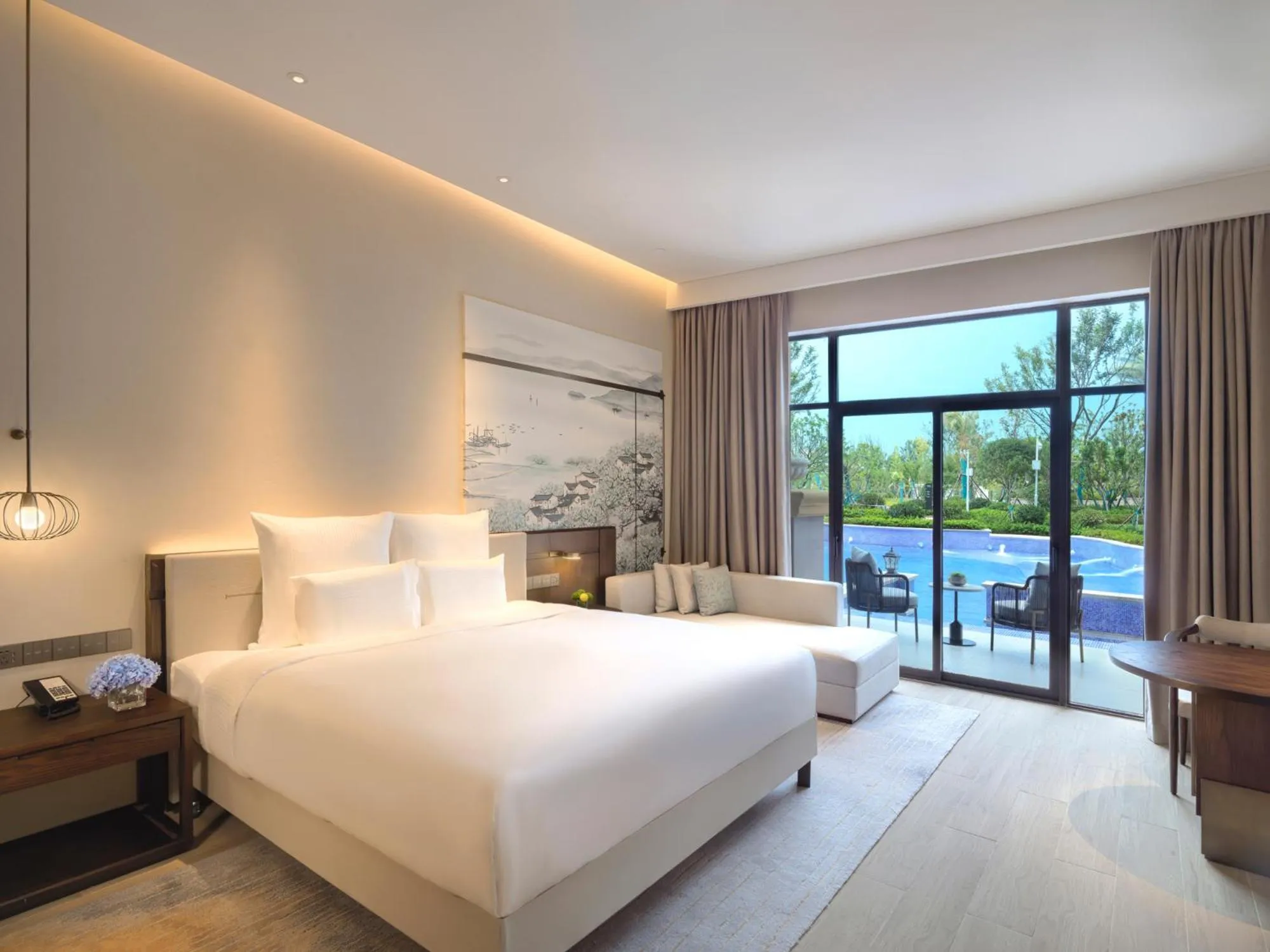 Photo of the whole room, Bed in Pullman Yueyang