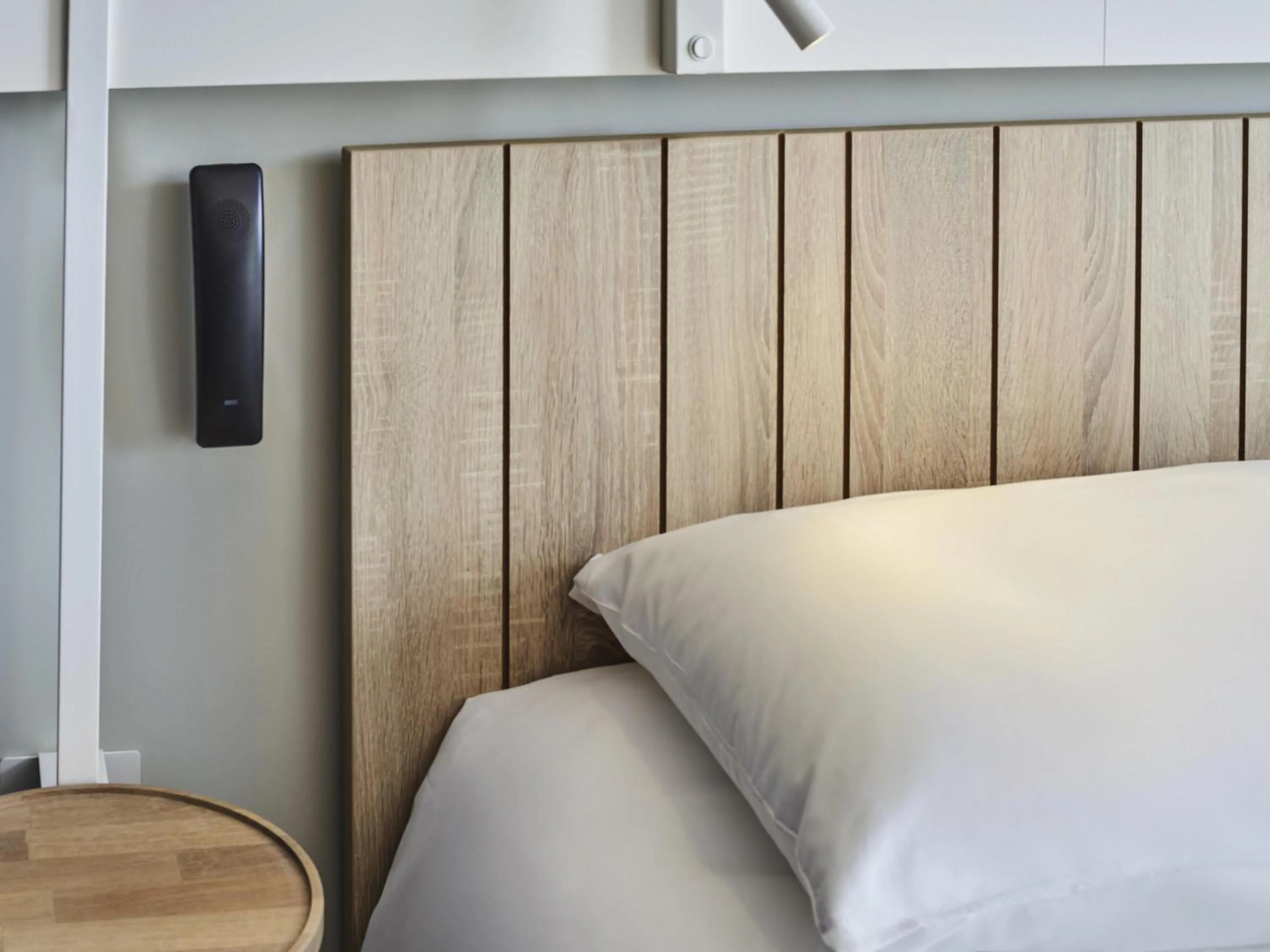 Bedroom, Bed in Ibis Montlhery Paris Sud