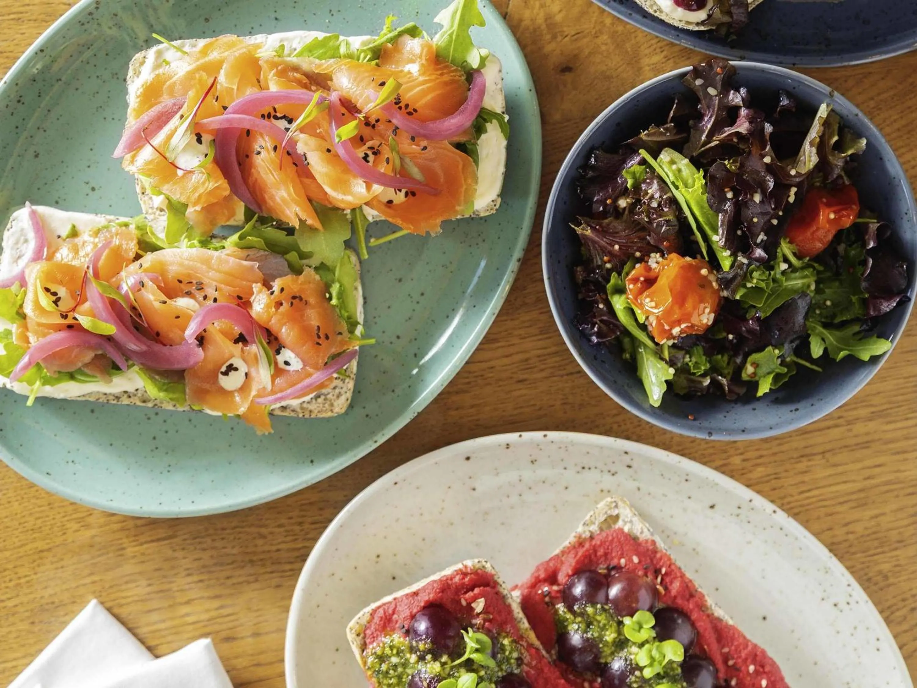 Restaurant/places to eat in Mercure Porto Centro Aliados