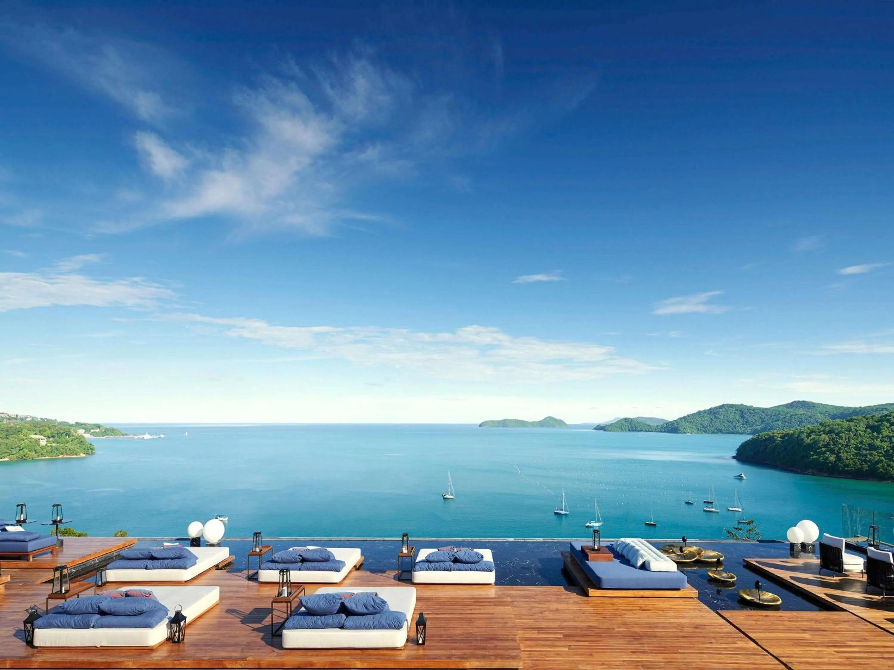 Lounge or bar in V Villas Phuket - MGallery Collection