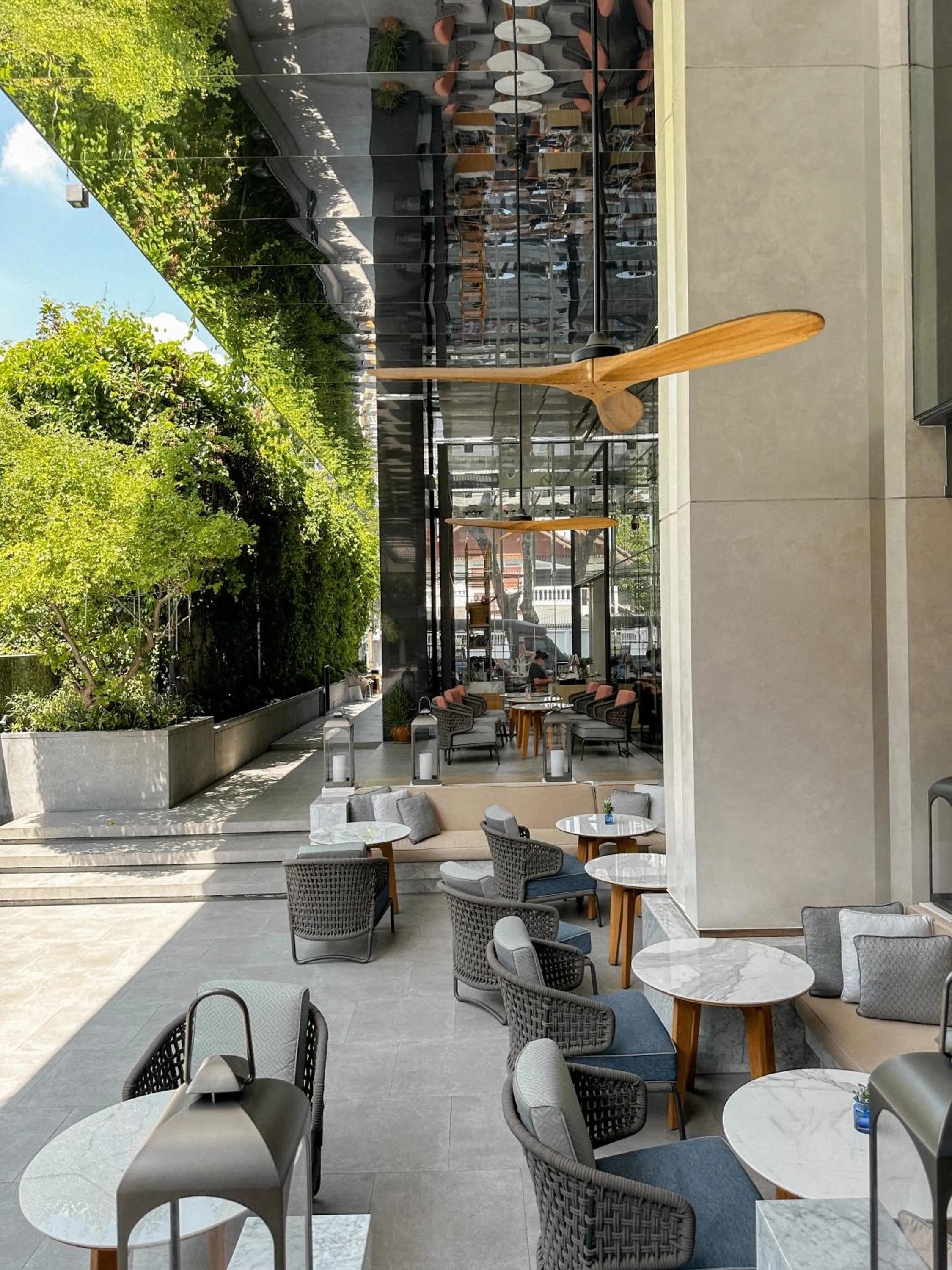 Restaurant/places to eat in Homm Sukhumvit34 Bangkok