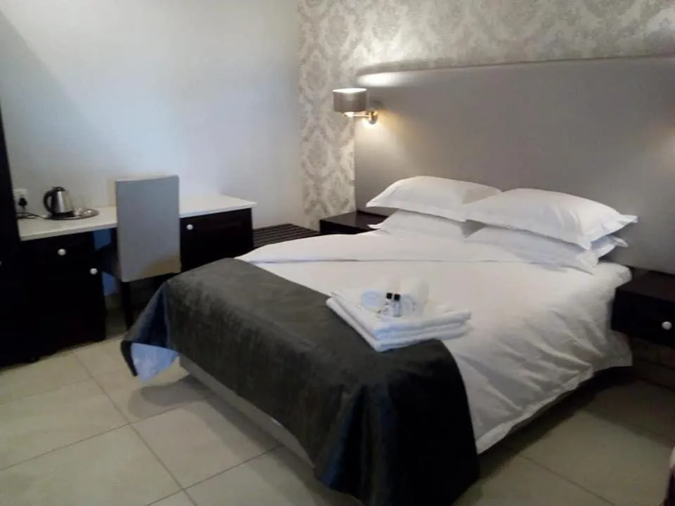 Bed in d Olive Rose Boutique Hotel Danielskuil