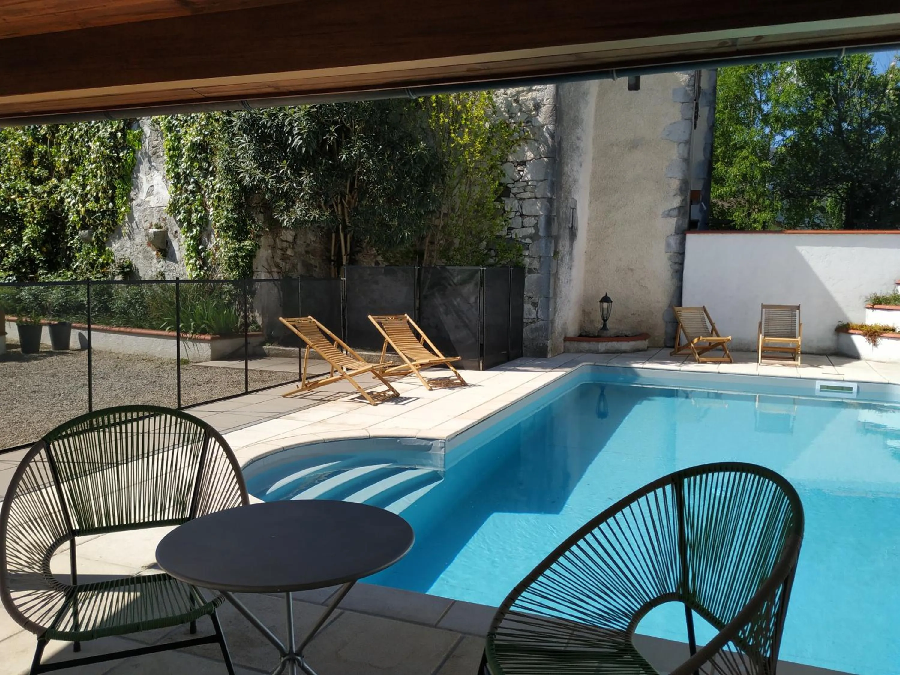 Swimming pool in Chambres d'Hôtes Gaïnaa