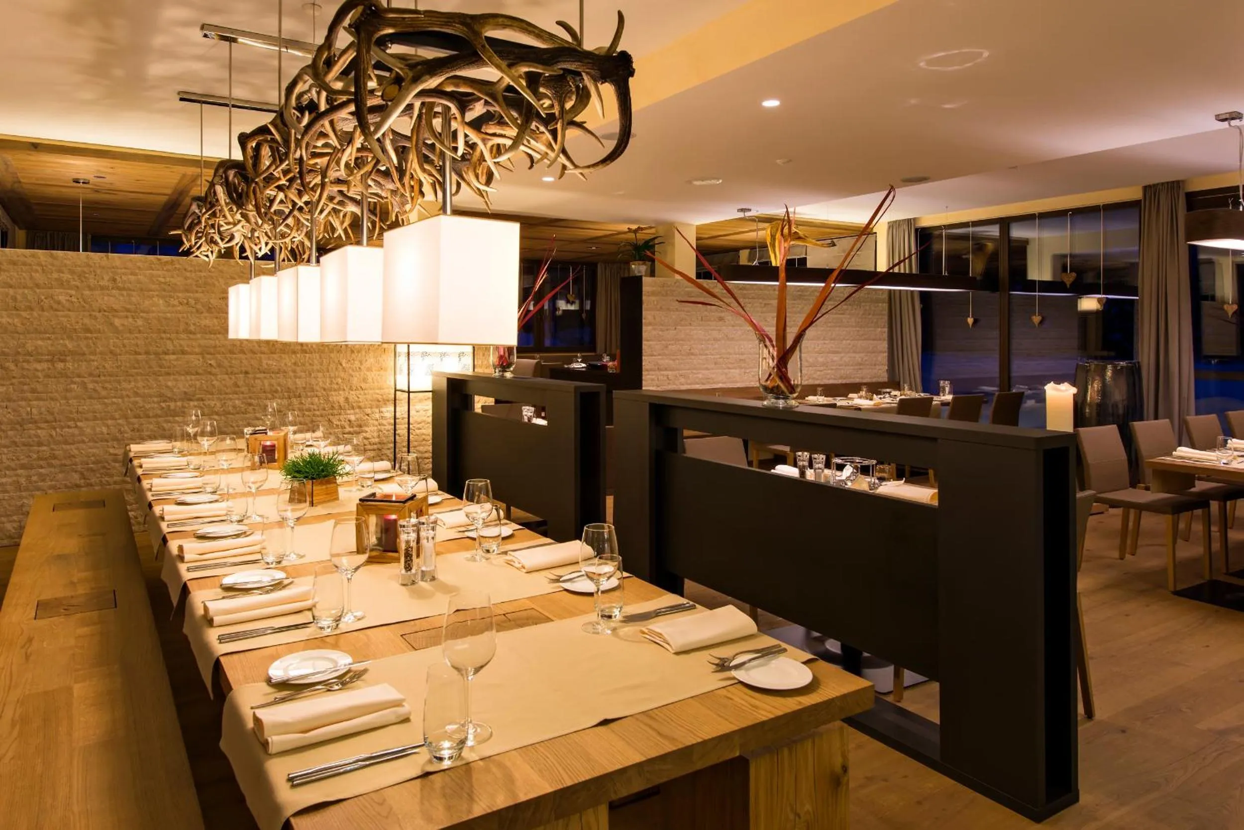 Restaurant/places to eat in Hotel Palü