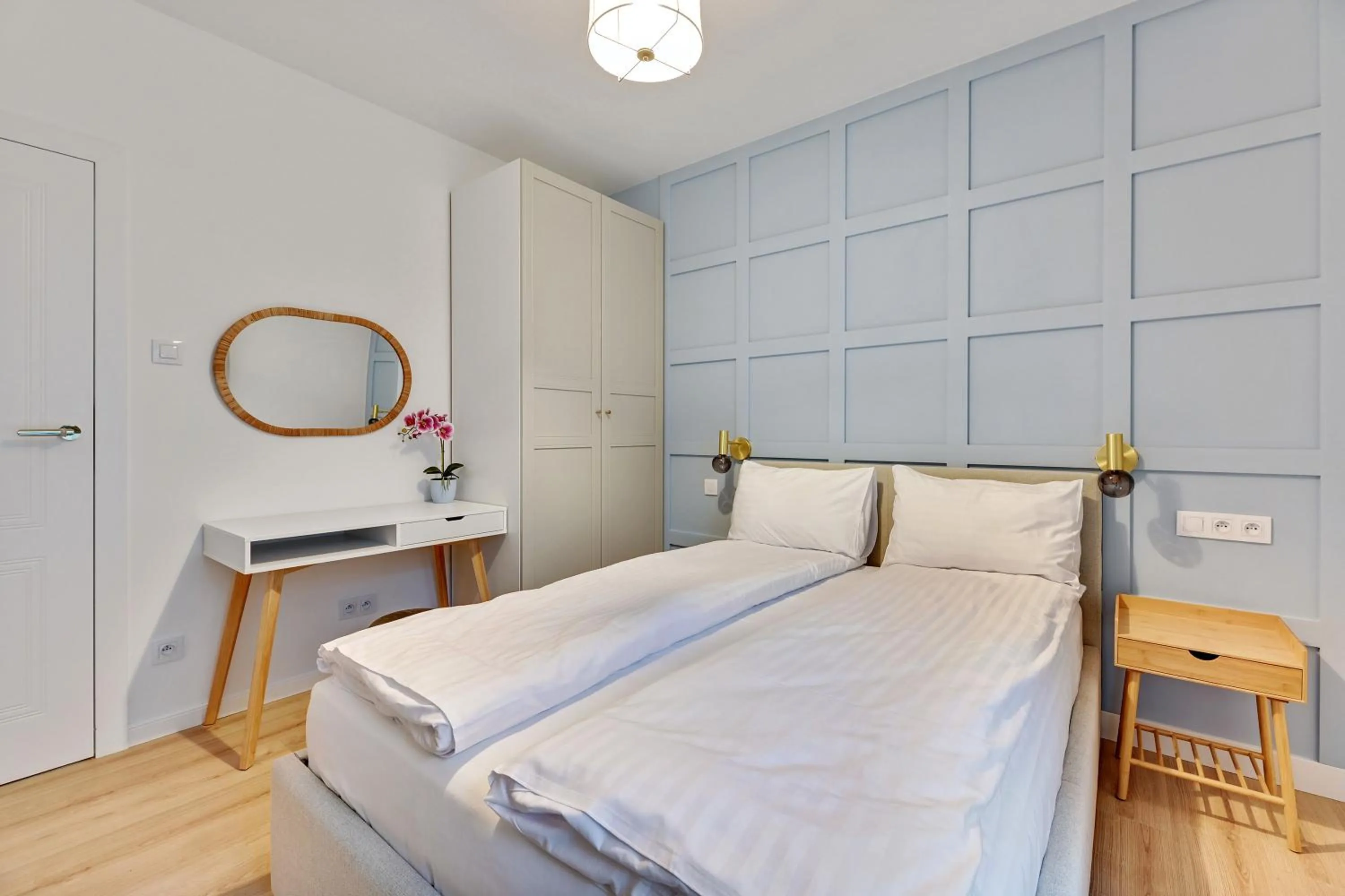 Bedroom, Bed in GRANO APARTMENTS Gdańsk Residence SPA & Wellness - GRANO APARTMENTS Gdańsk Old Town SPA & Wellness