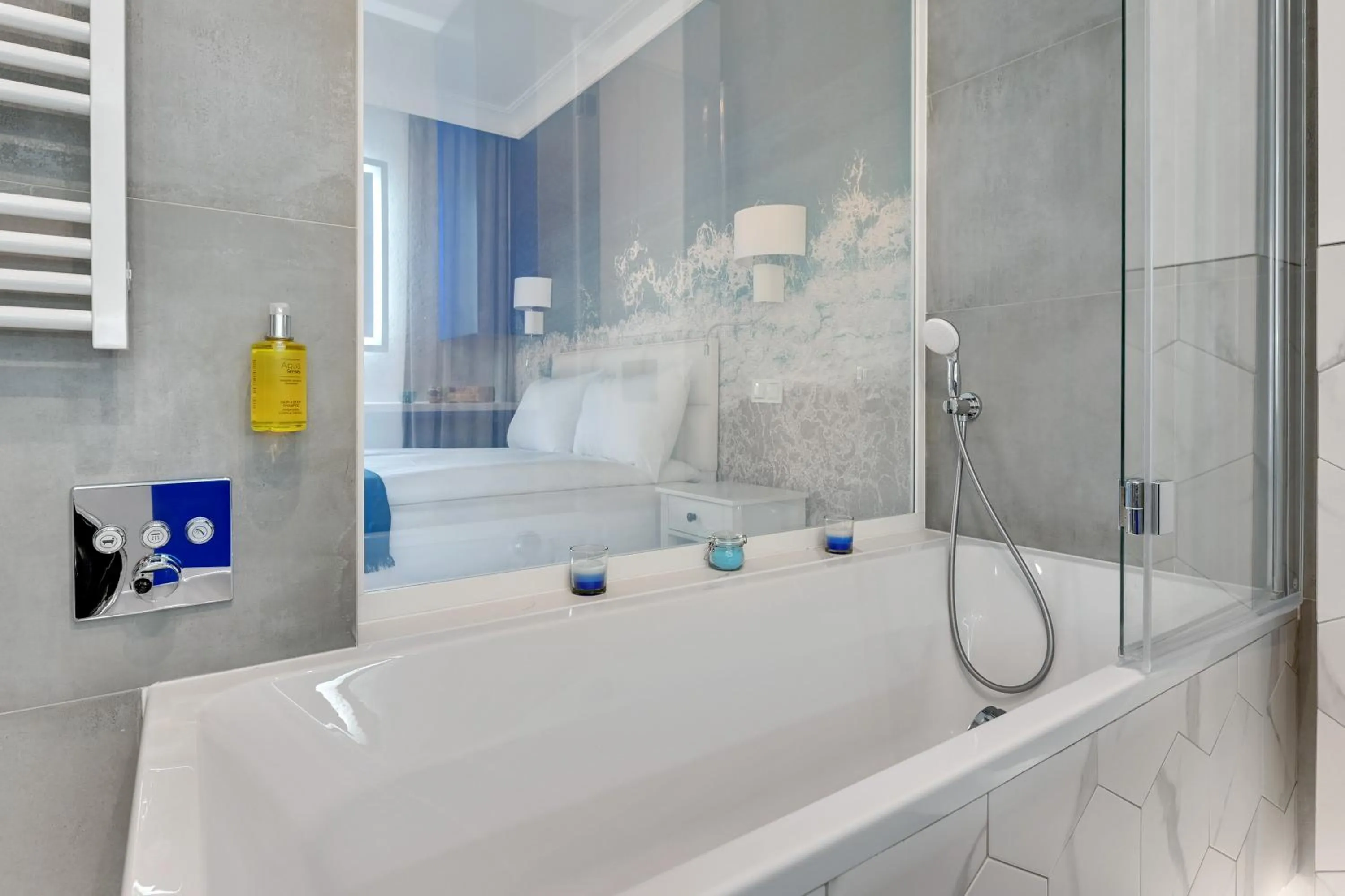 Bathroom in GRANO APARTMENTS Gdańsk Residence SPA & Wellness - GRANO APARTMENTS Gdańsk Old Town SPA & Wellness