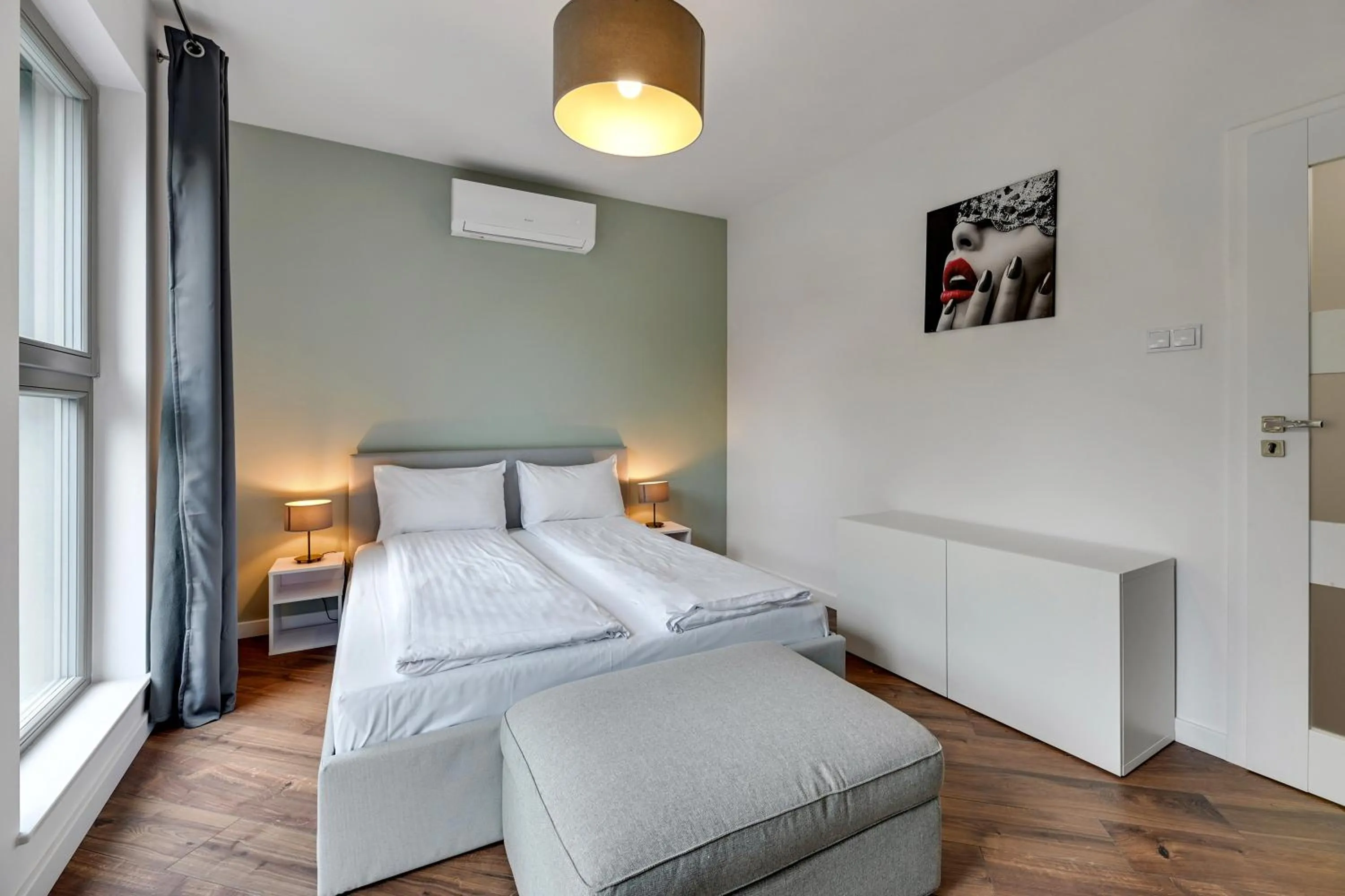 Bedroom, Bed in GRANO APARTMENTS Gdańsk Residence SPA & Wellness - GRANO APARTMENTS Gdańsk Old Town SPA & Wellness