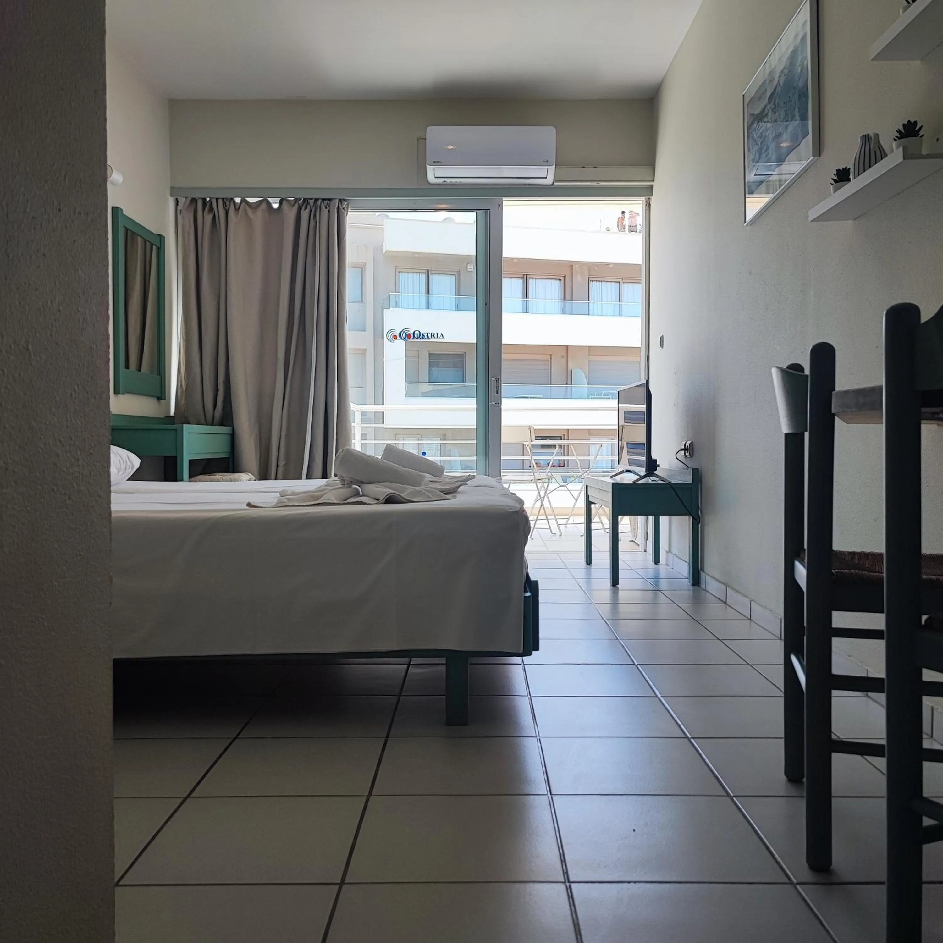 Bed in Ostria Studios