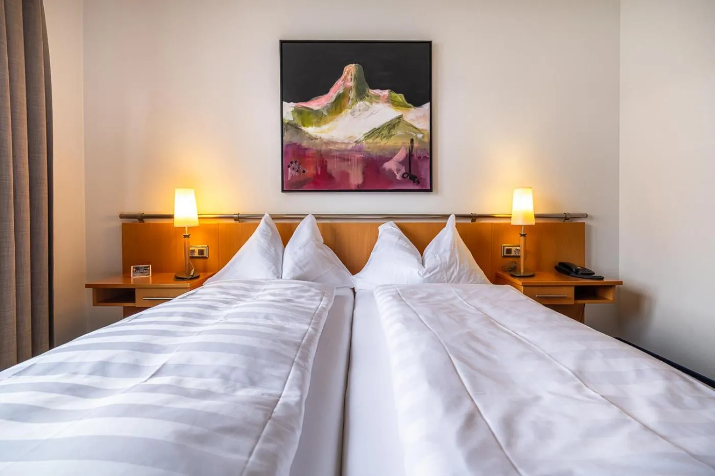 Bed in Parkhotel Gunten – Beach & Spa