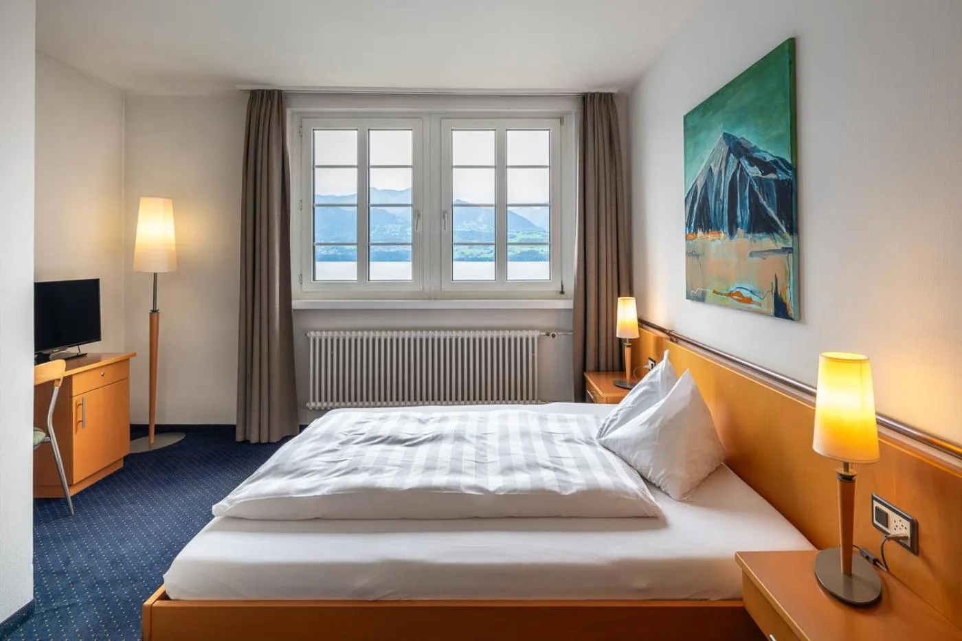 View (from property/room), Bed in Parkhotel Gunten – Beach & Spa