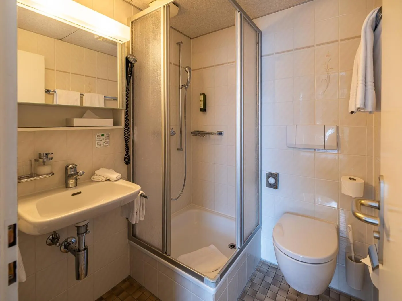 Bathroom in Parkhotel Gunten – Beach & Spa