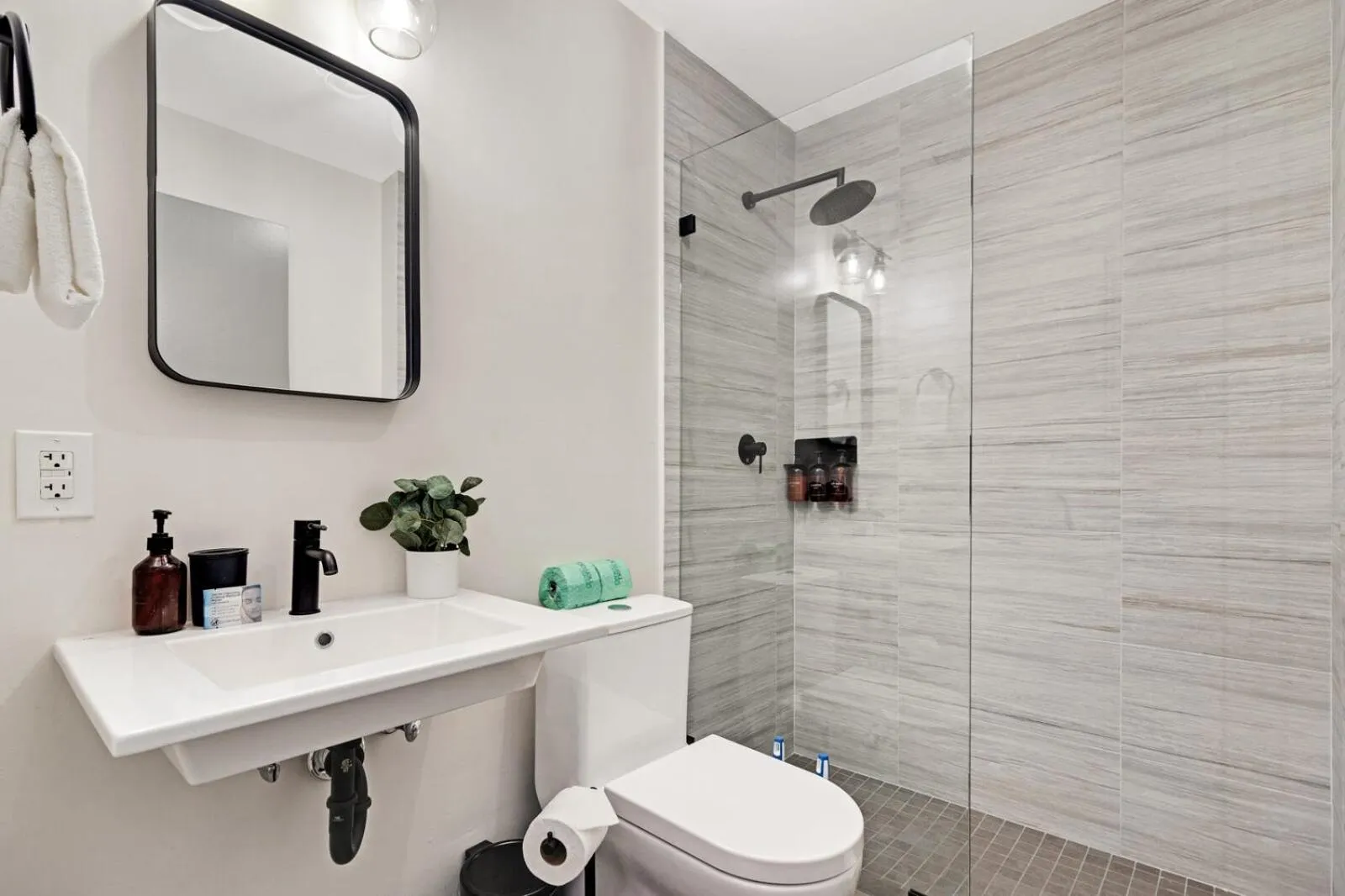 Roami at Habitat Brickell