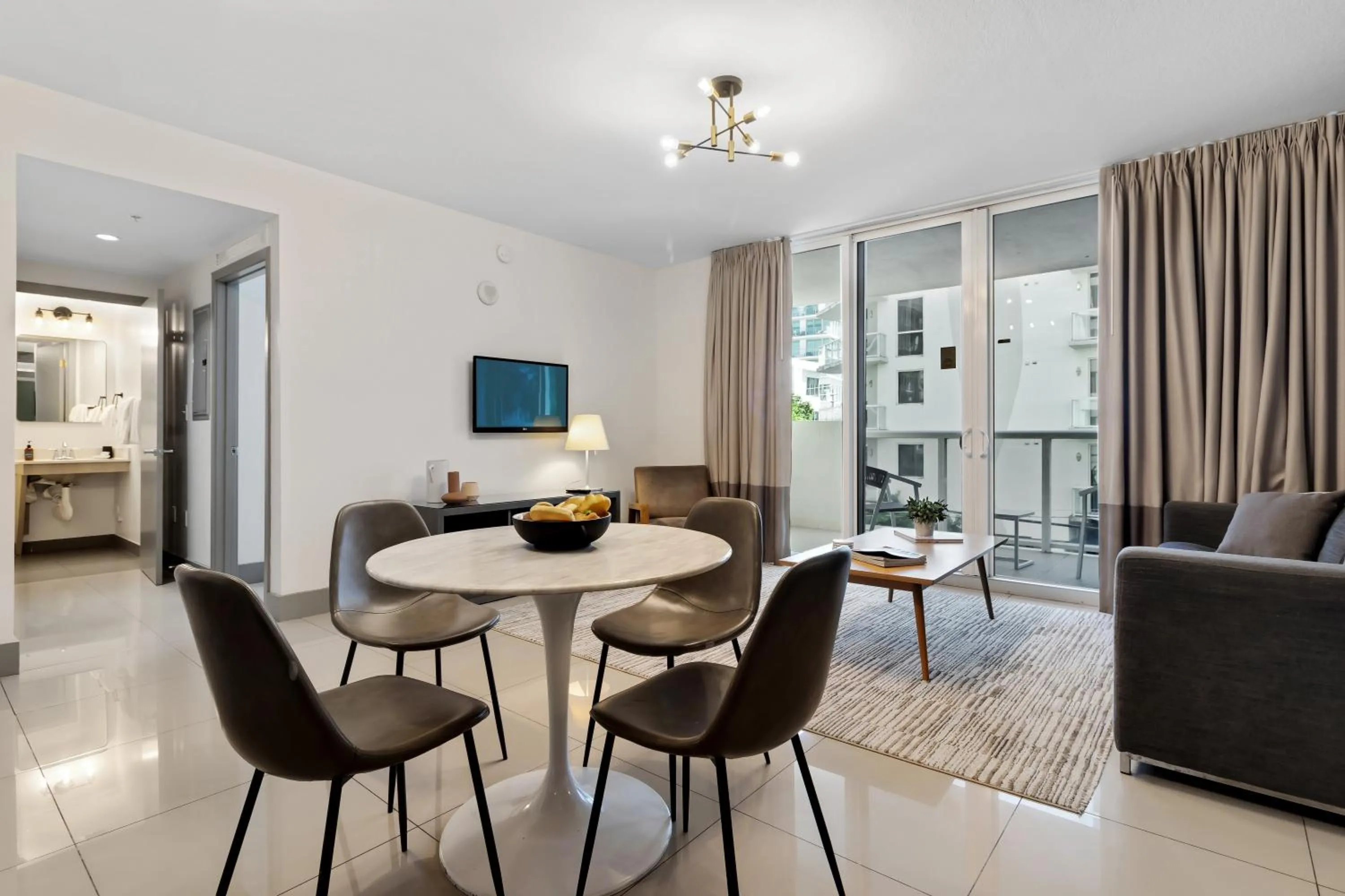 Roami at Habitat Brickell