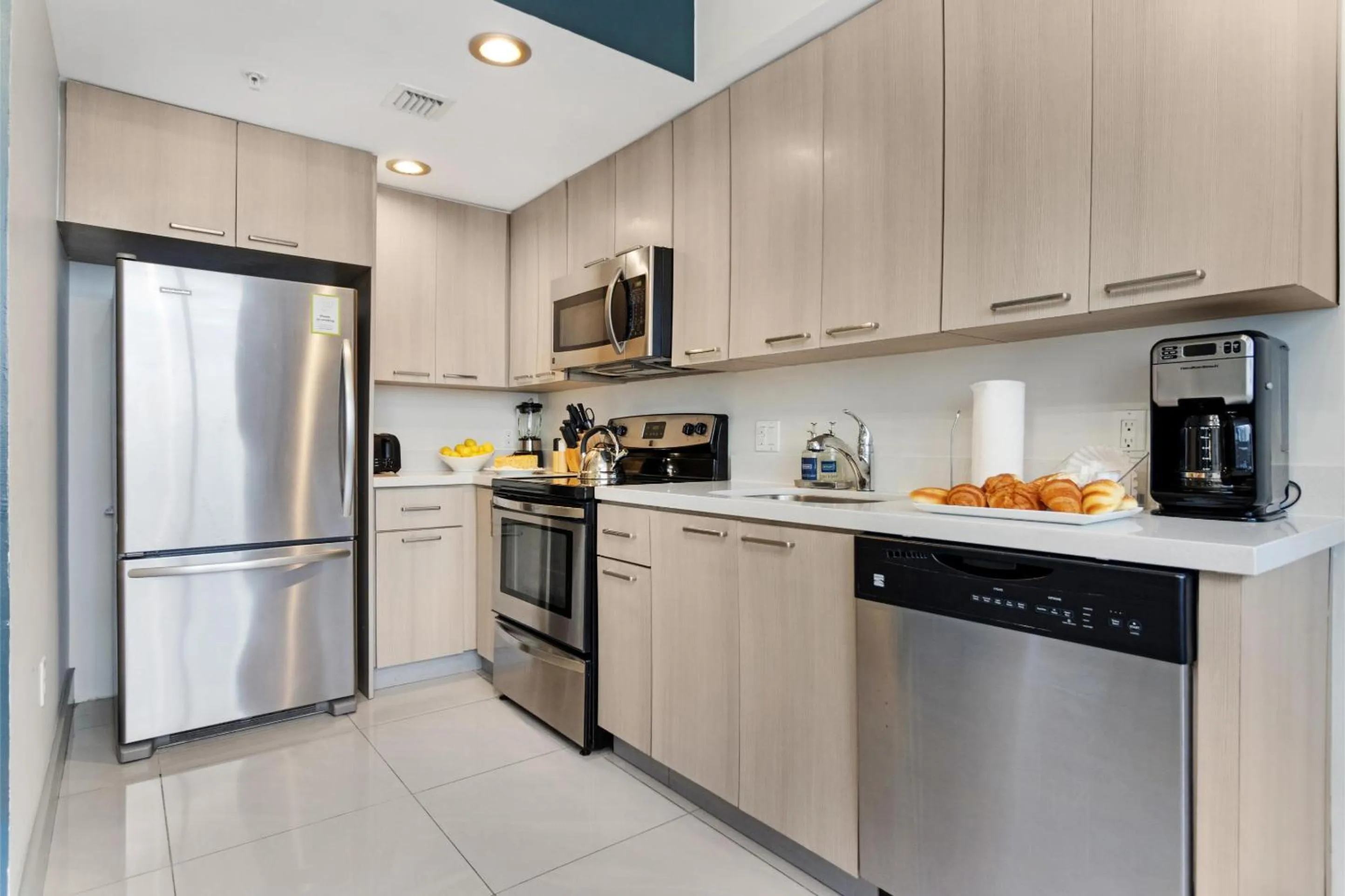 Roami at Habitat Brickell