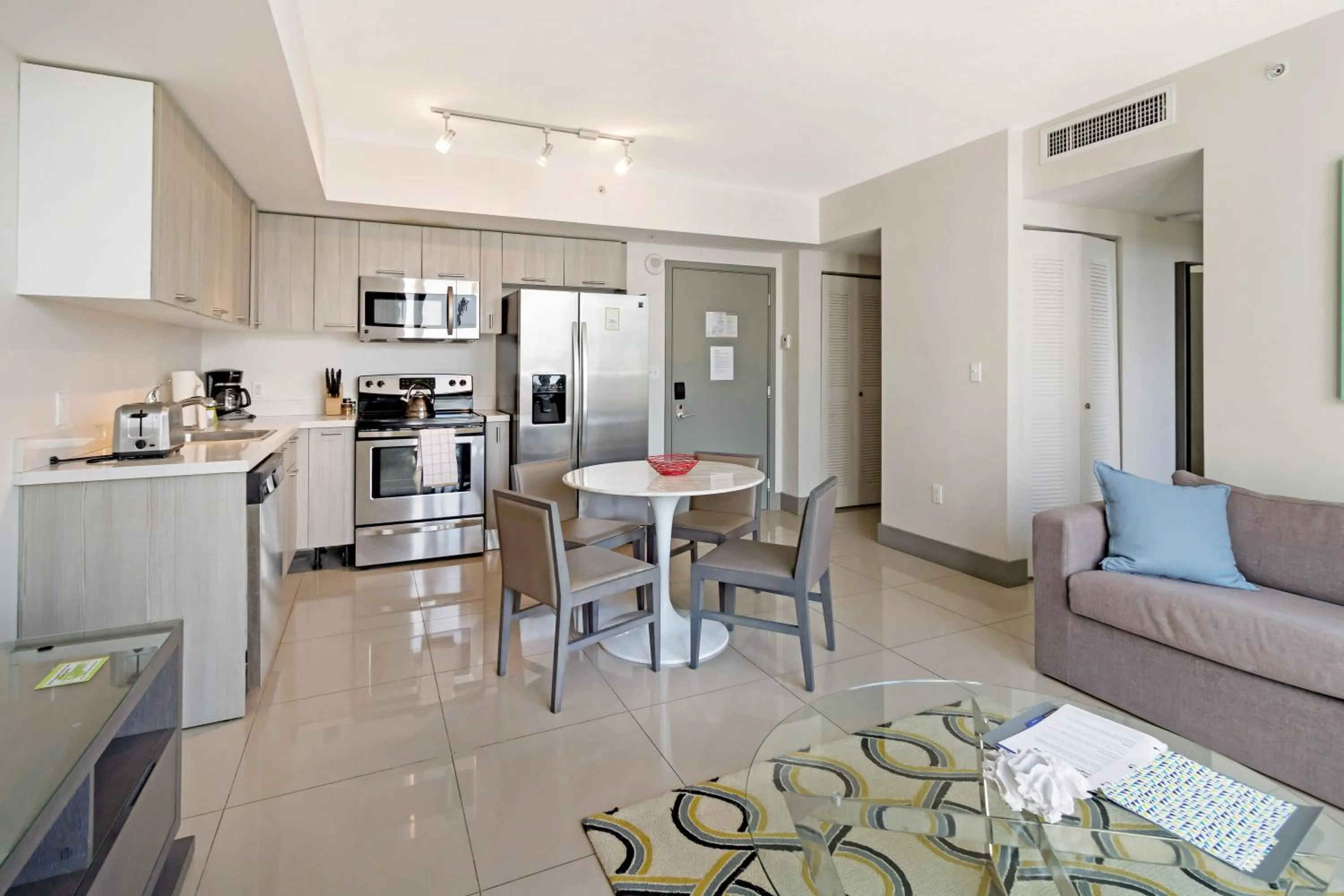 Roami at Habitat Brickell