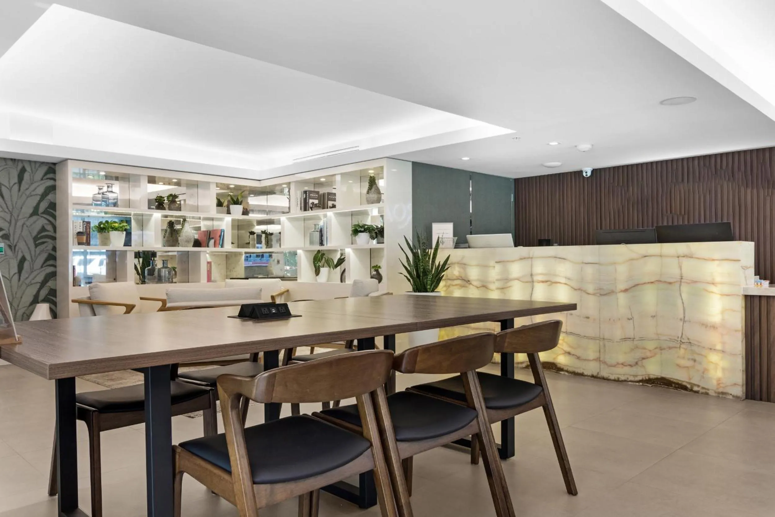 Roami at Habitat Brickell