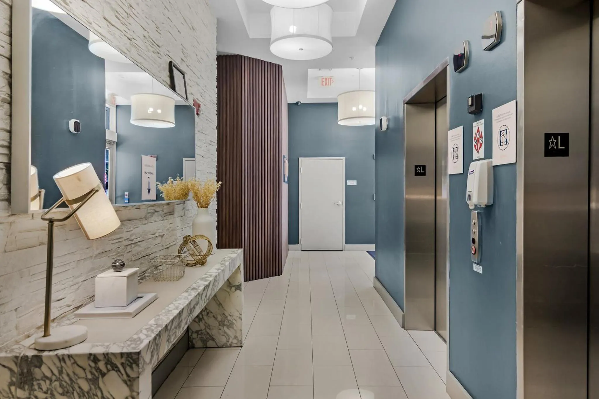 Roami at Habitat Brickell