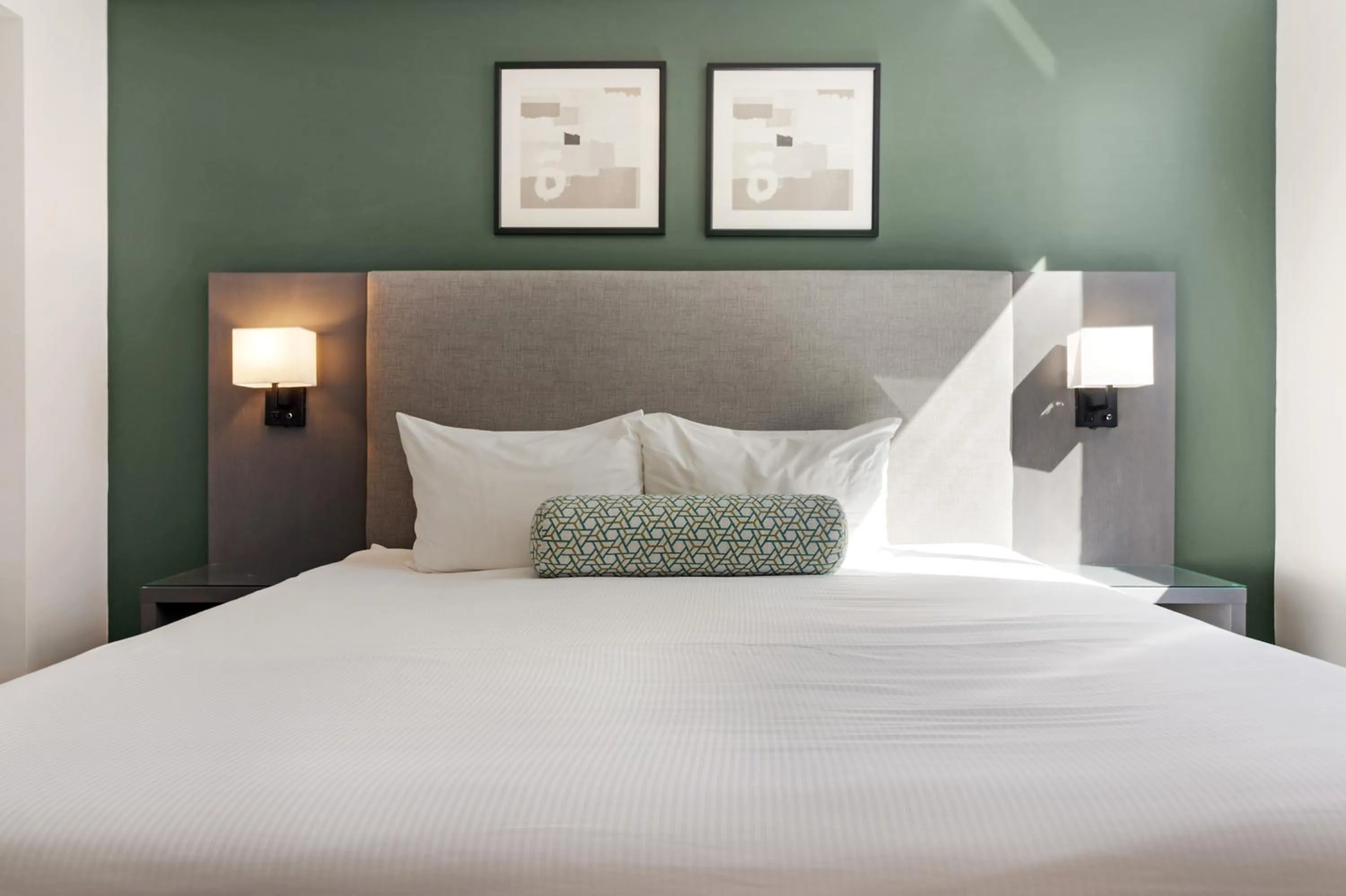 Bed in Roami at Habitat Brickell