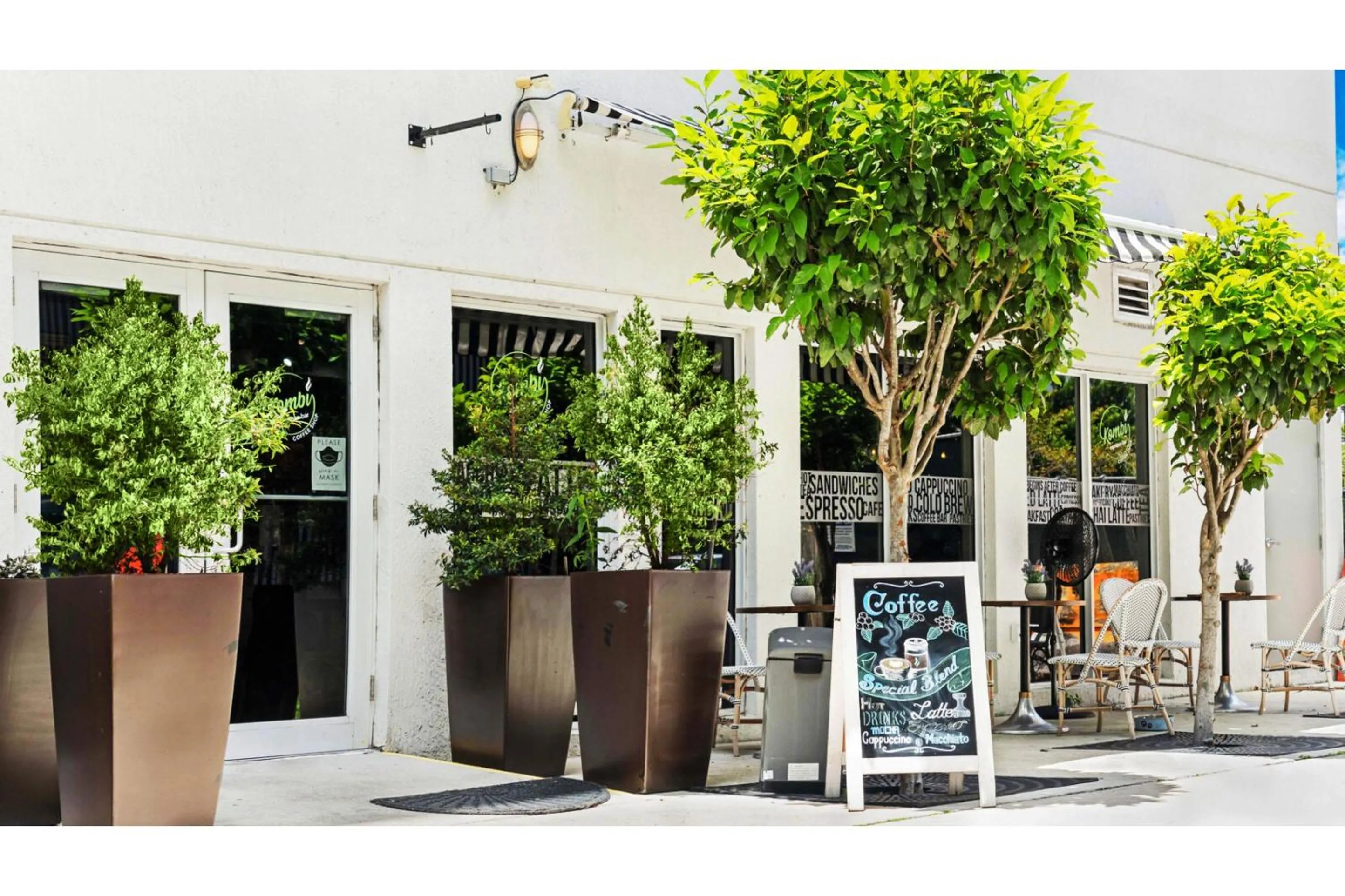 Roami at Habitat Brickell