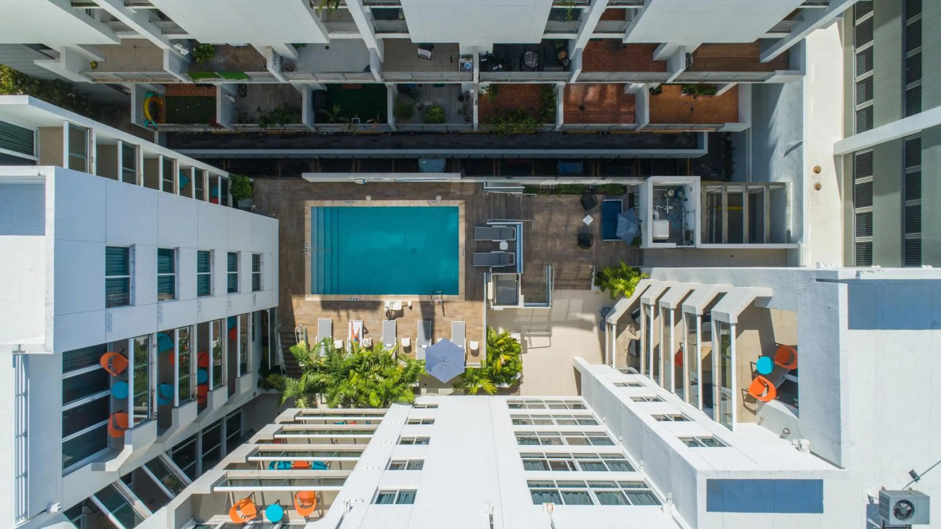 Roami at Habitat Brickell