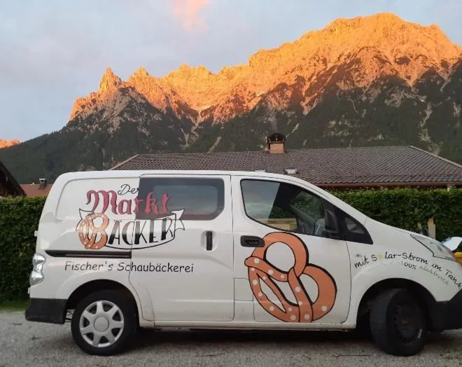 Breakfast in Bäckeralm© - B&B 16 +