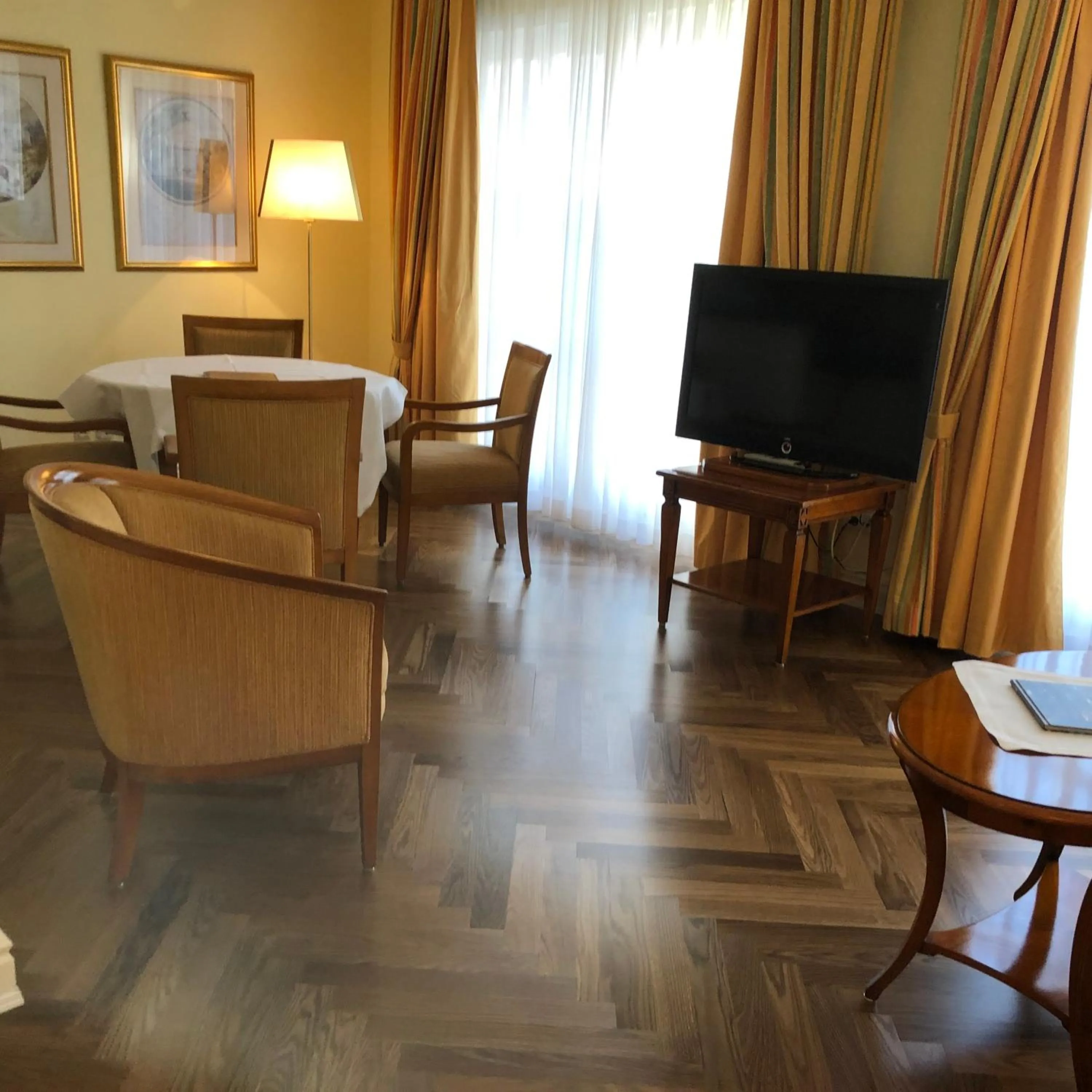 Photo of the whole room in Hotel Scherf