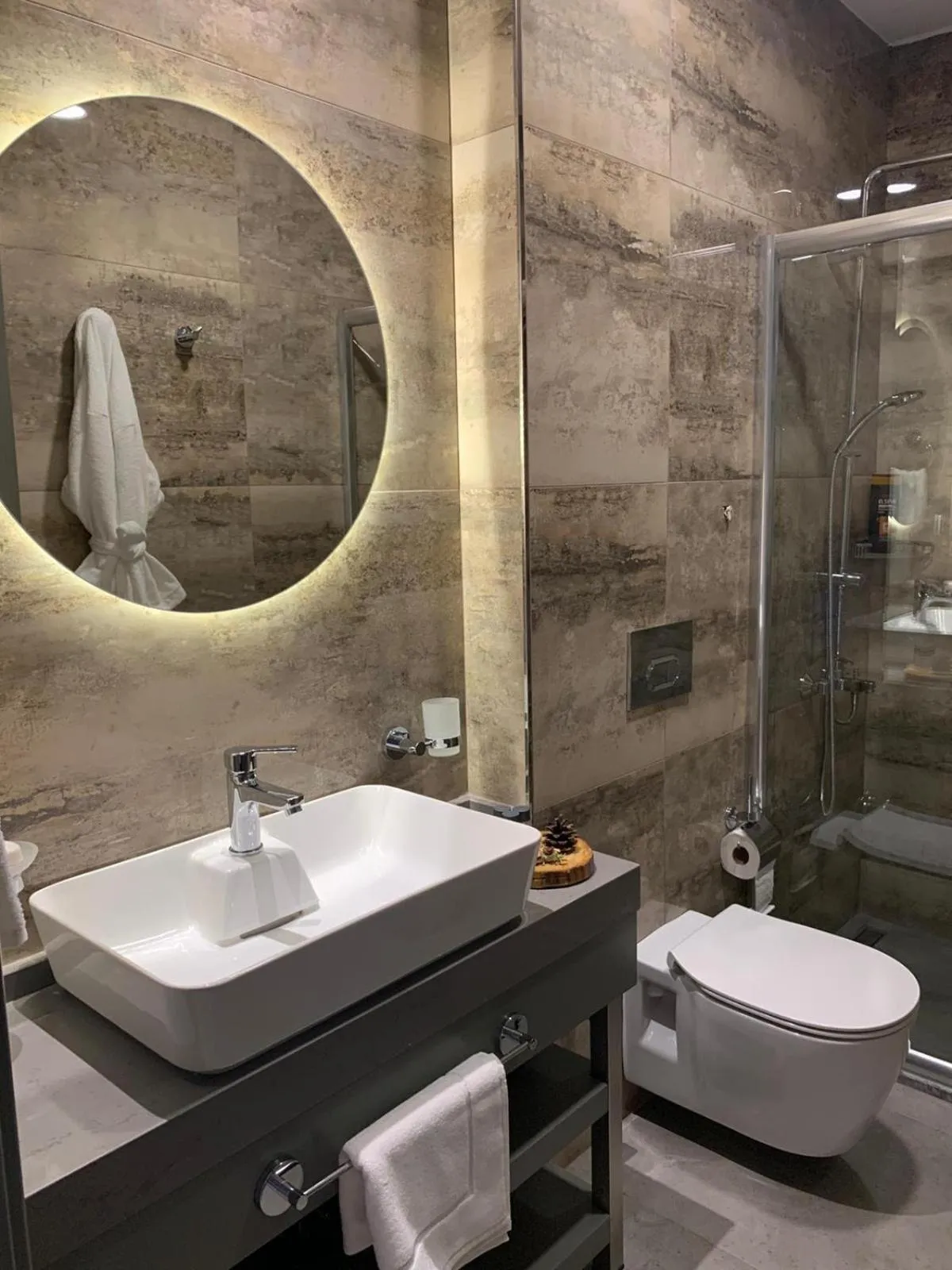 Bathroom in SUNOLUS VINEYARDHOUSe