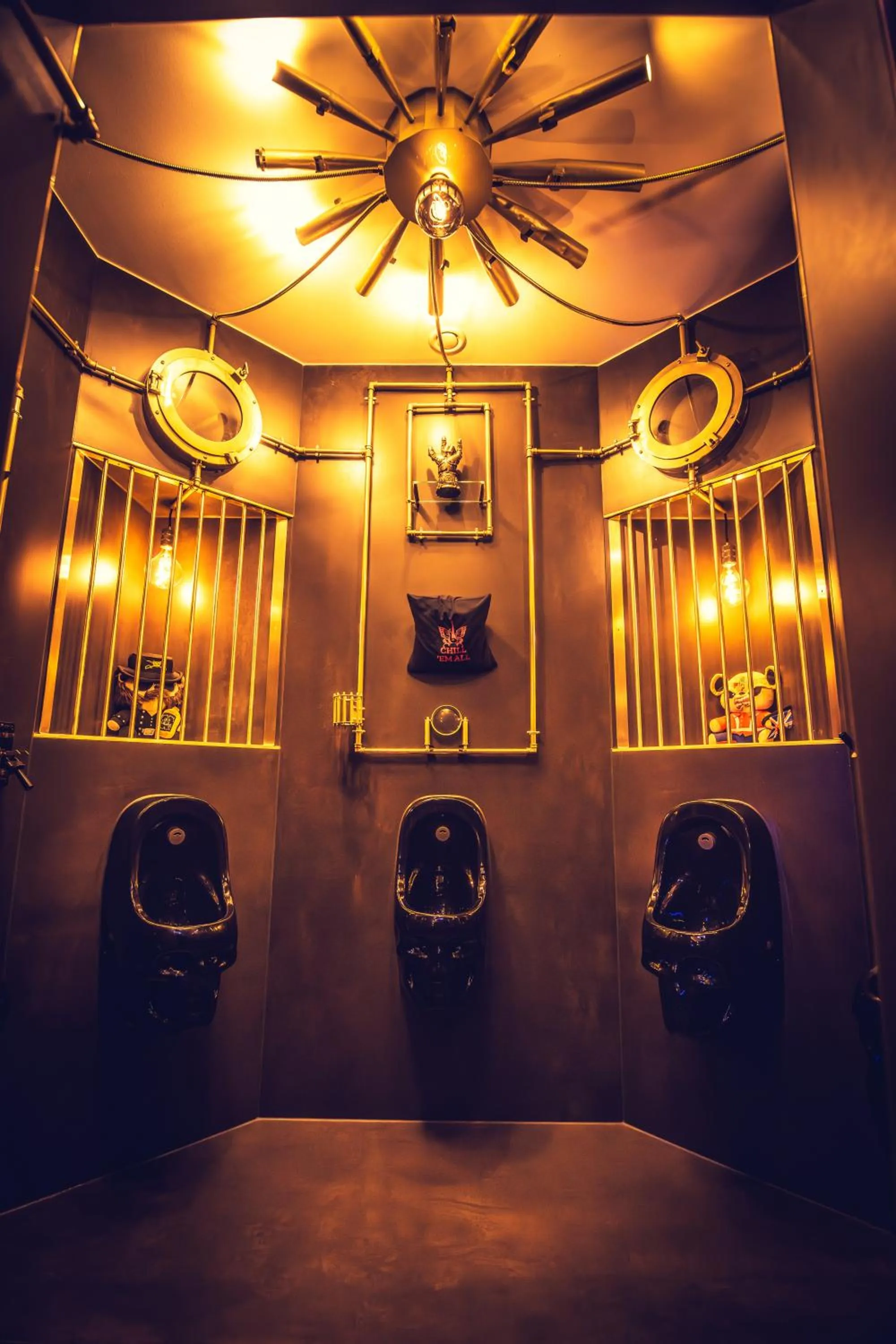 Toilet in Rock&Chill Hotel Falter