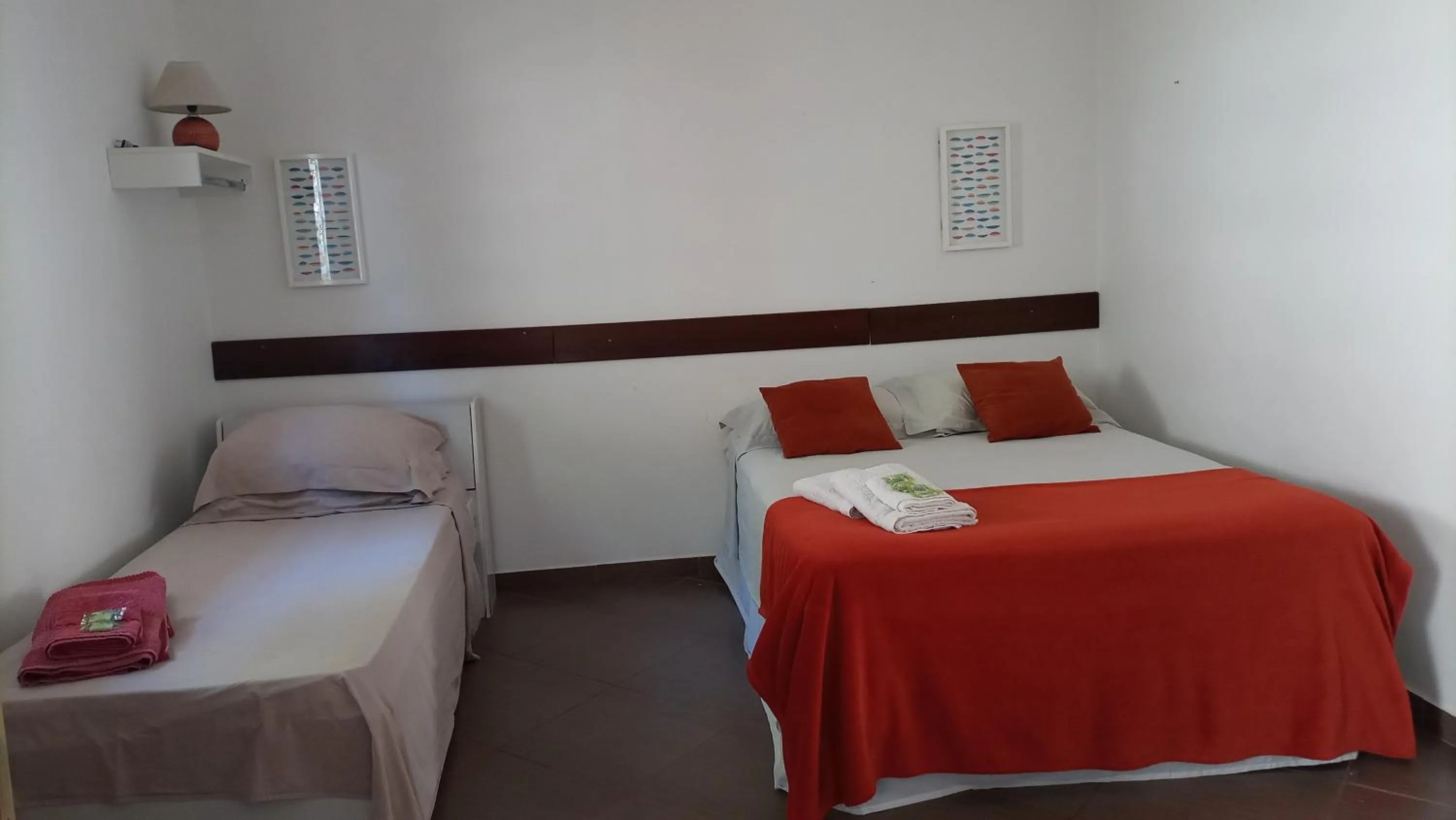 Photo of the whole room, Bed in Biomas Hotel