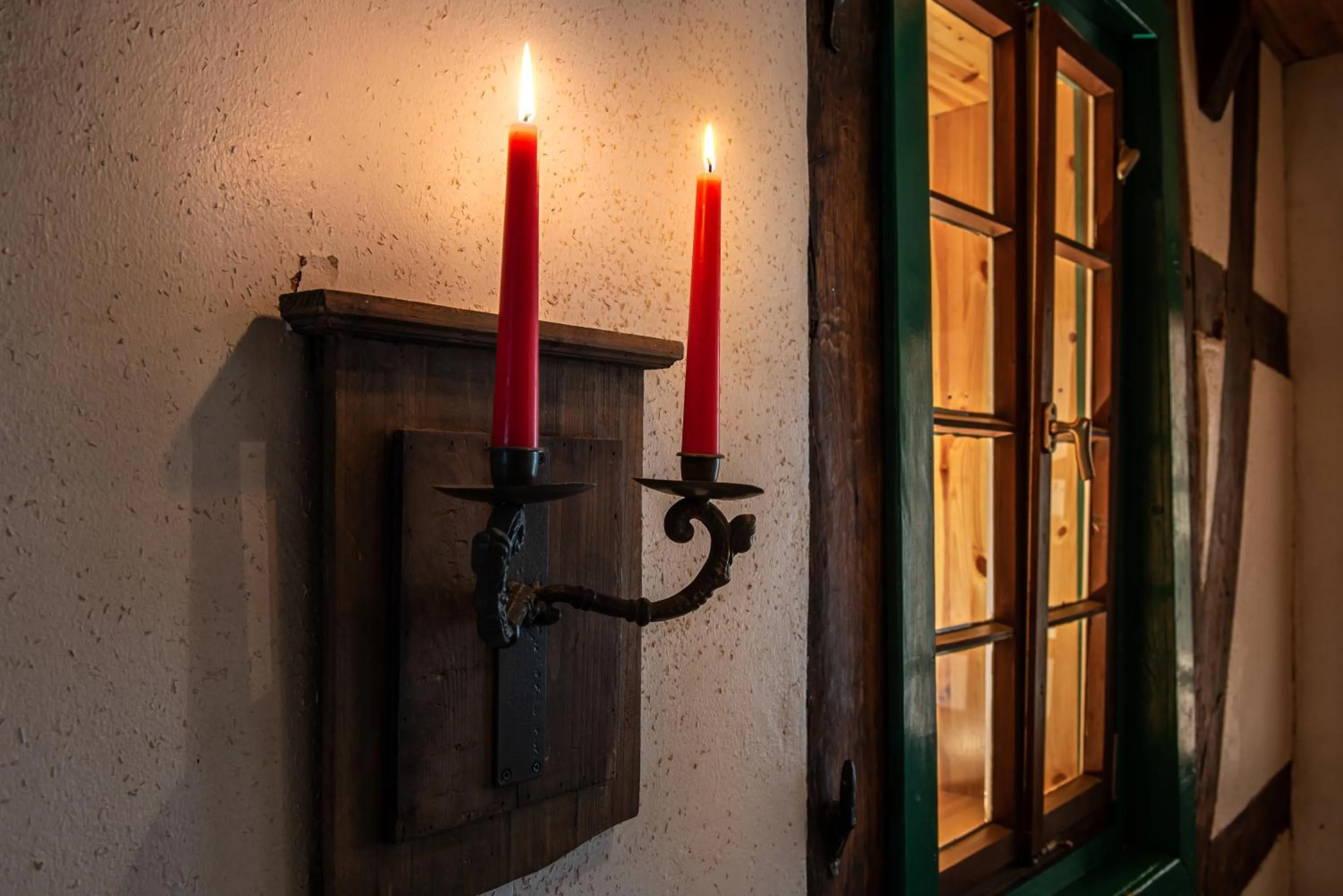 Lobby or reception in AKZENT Land-Hotel Zum Schwan, Garni WEILERSWIST-METTERNICH, 3 E-LADESTATIONEN, Nähe PHANTASIALAND, PALMENPARADIES Euskirchen