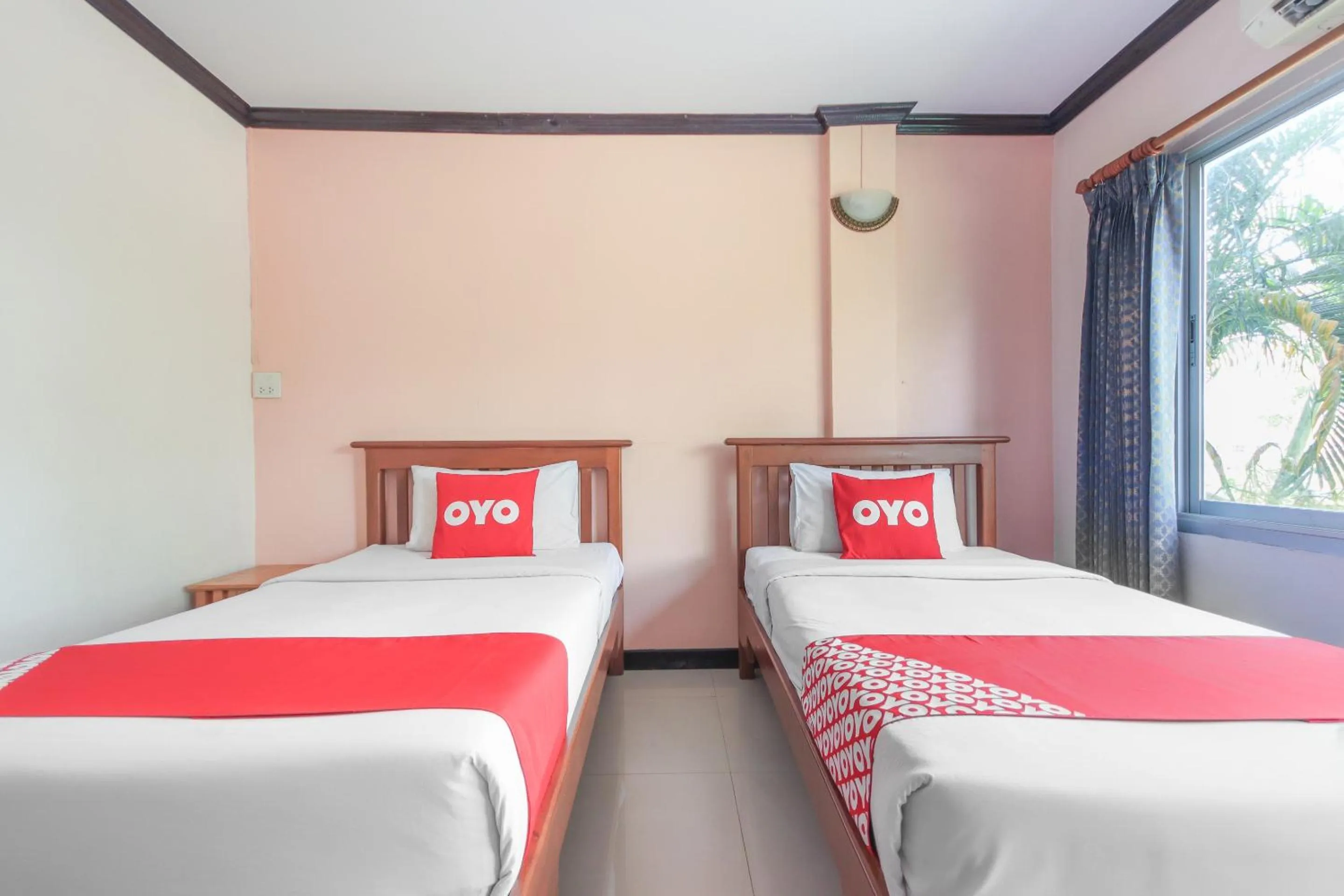 Bedroom in Prickhom Garden Hotel