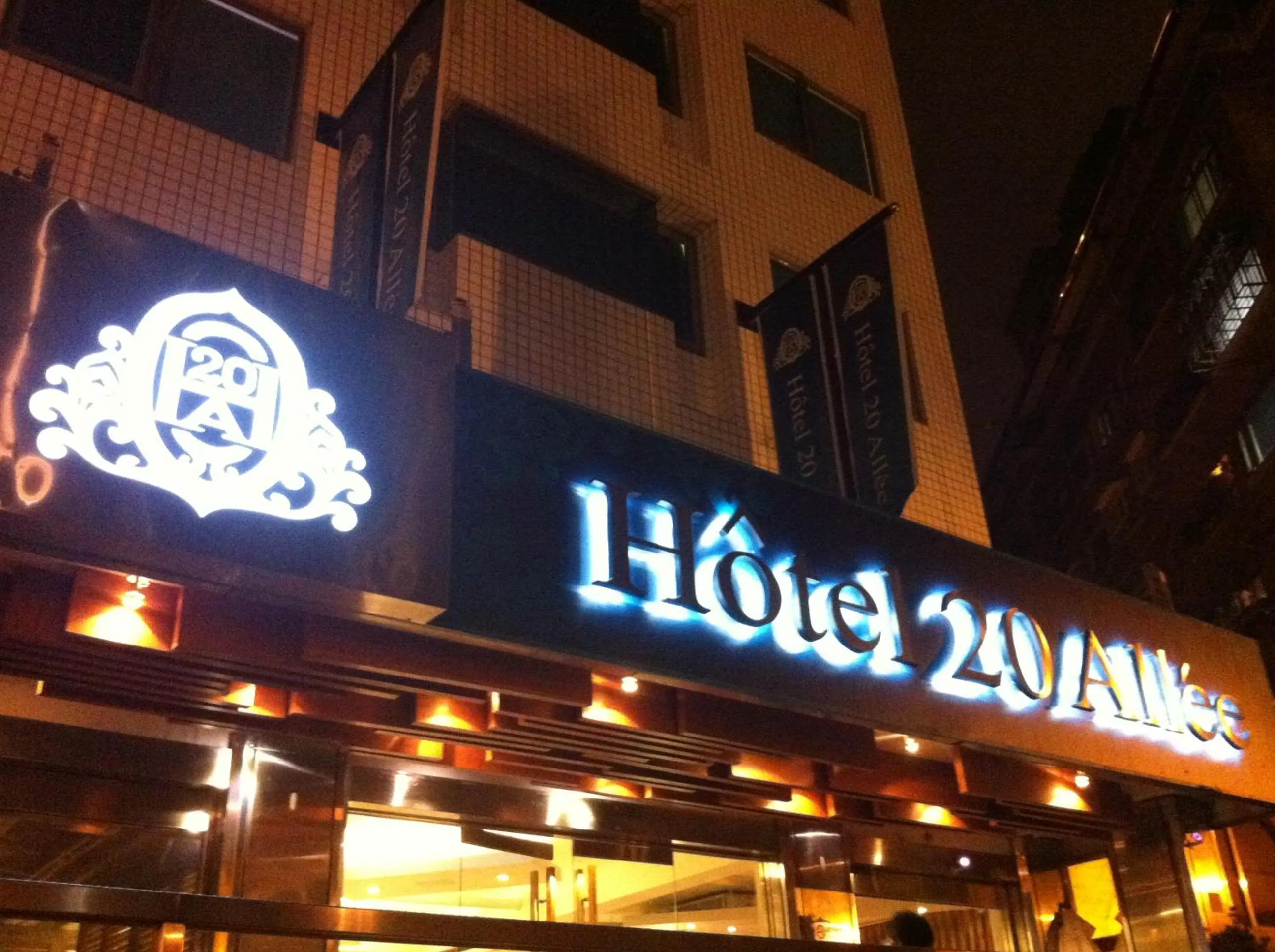 Property building in Hotel 20 Alley